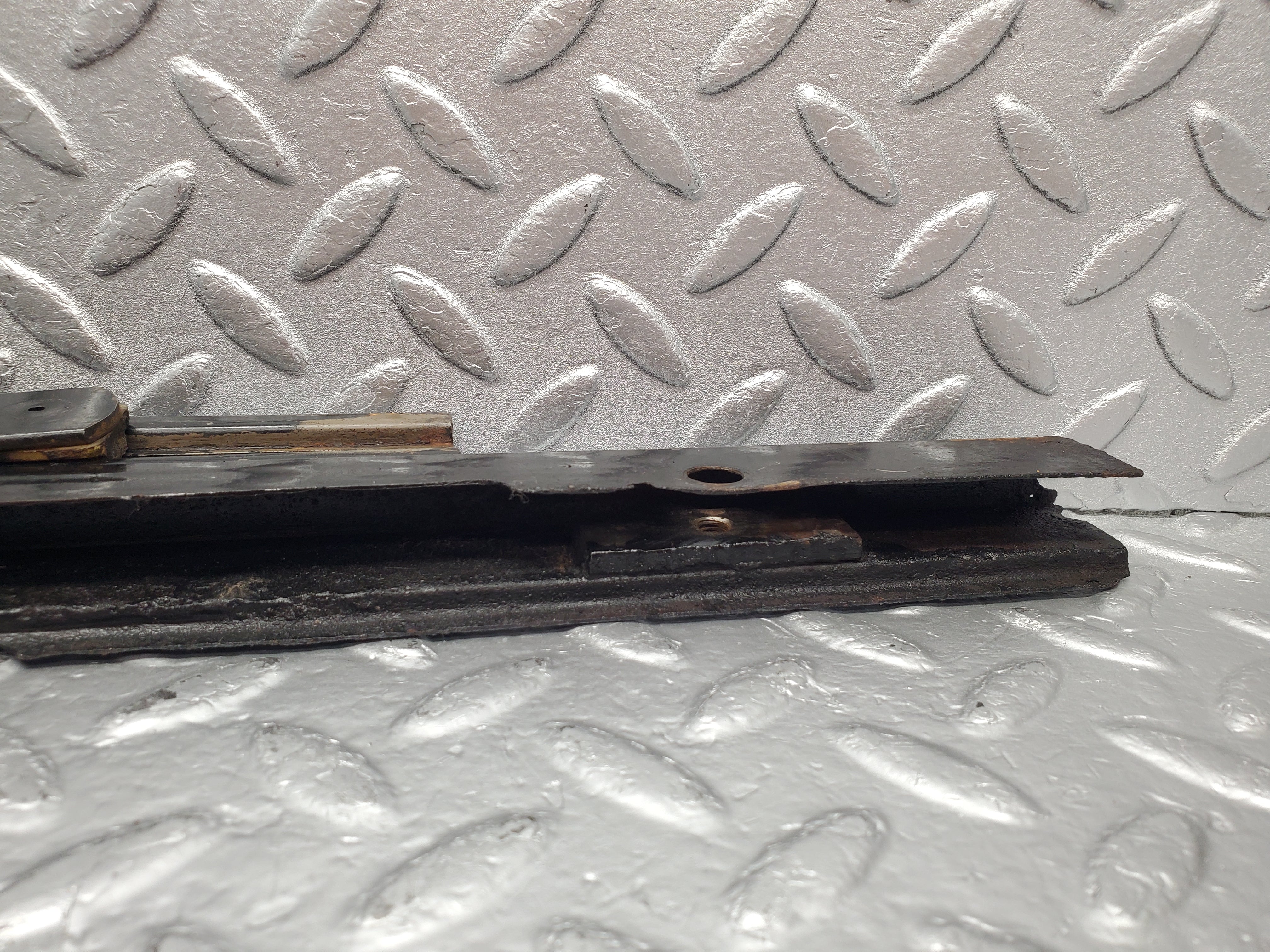 2052 Mercedes-Benz W105 219 Ponton Front Left Manual Window Regulator