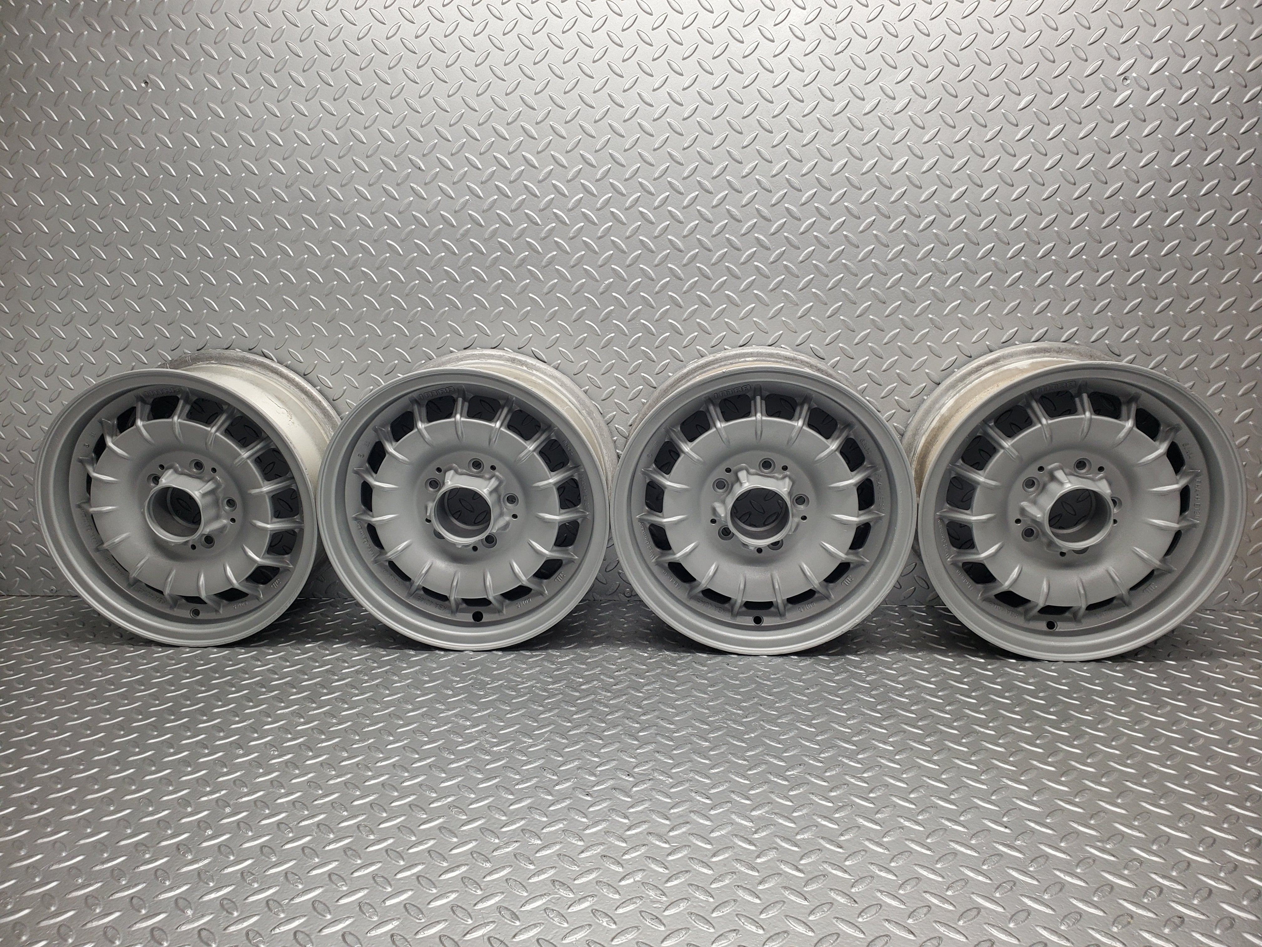 28193 Mercedes-Benz Alloy Wheel Set Mexican Hat Intra 6Jx14H2 ET30