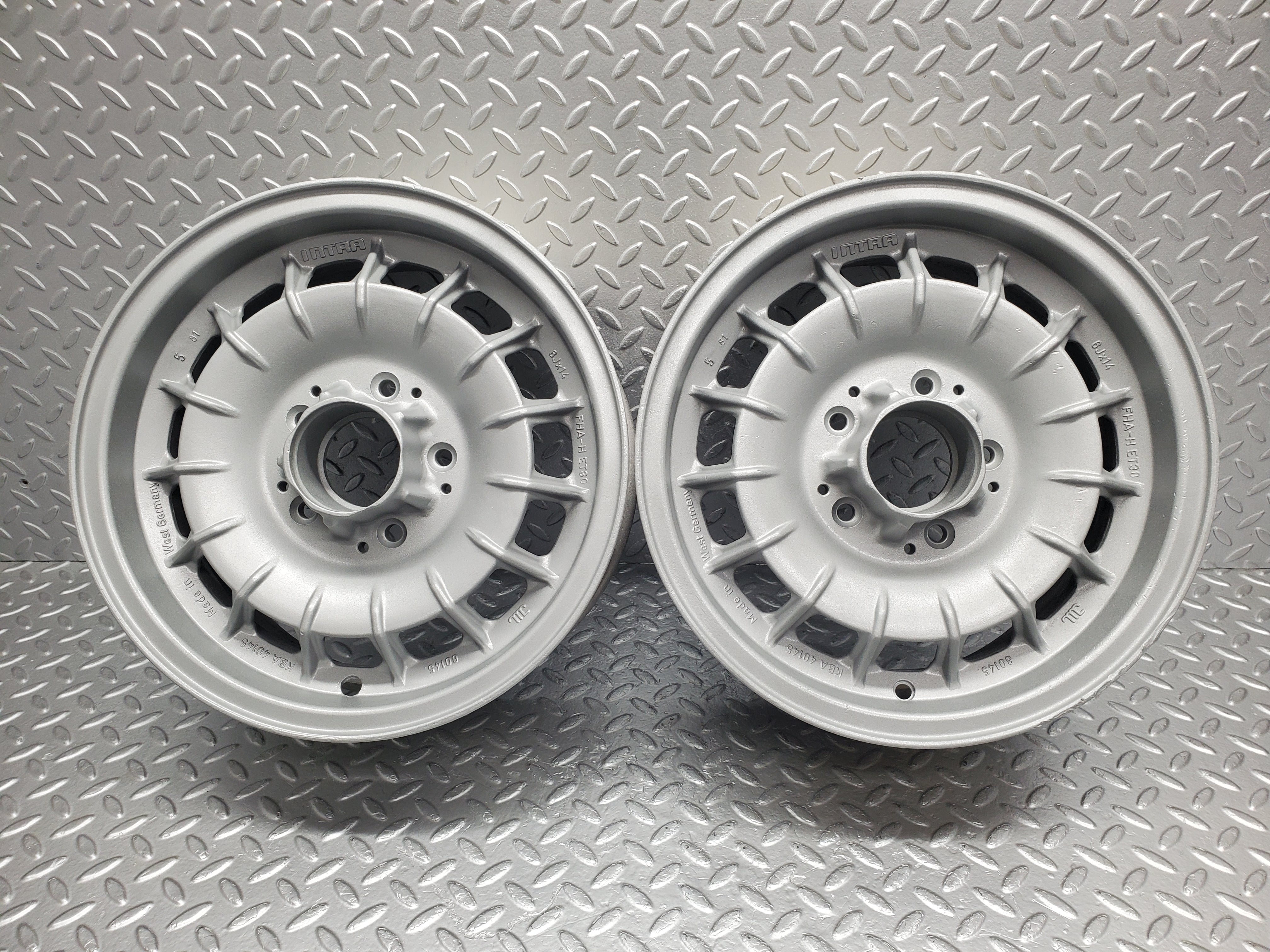 28193 Mercedes-Benz Alloy Wheel Set Mexican Hat Intra 6Jx14H2 ET30