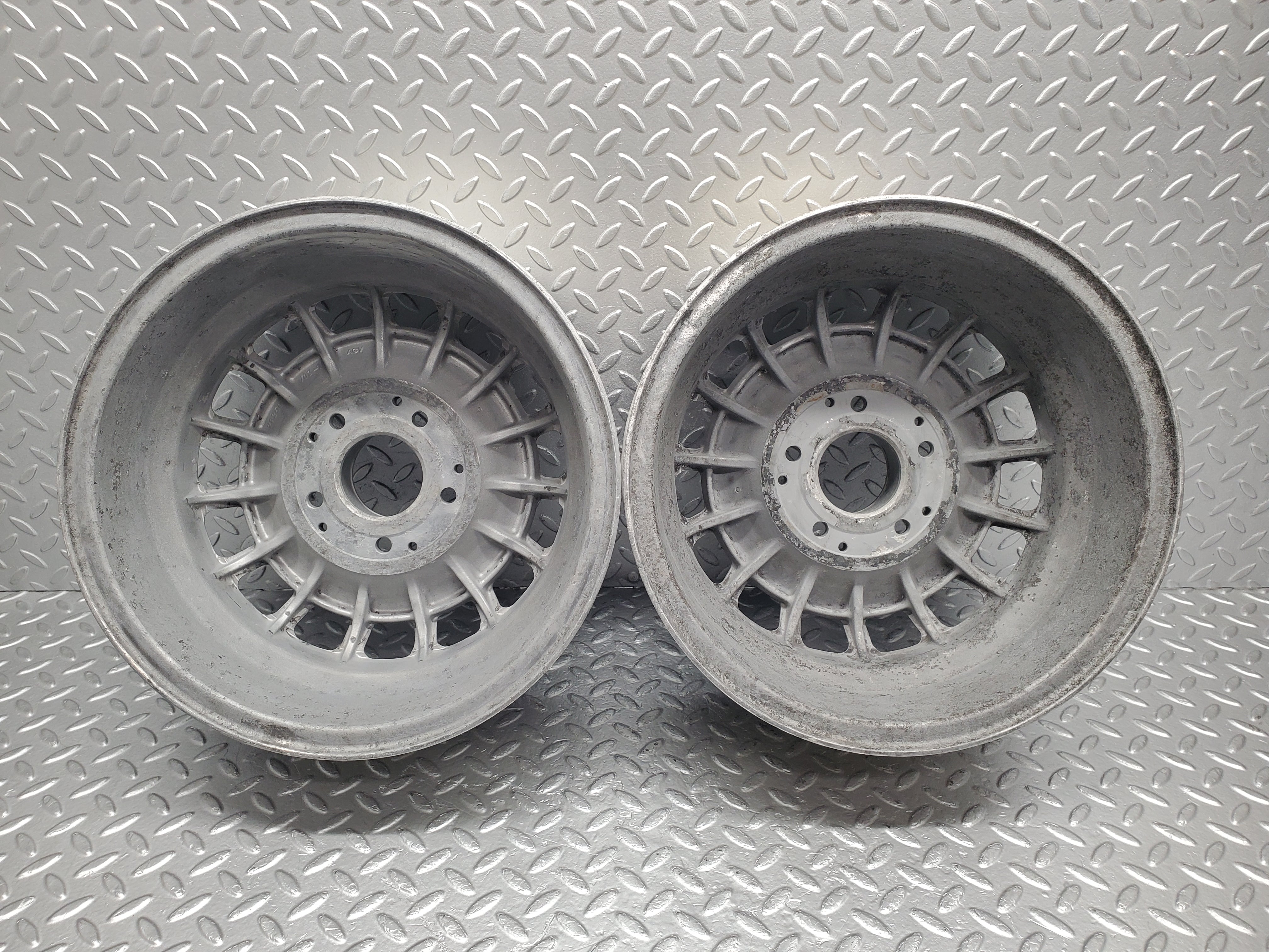 28193 Mercedes-Benz Alloy Wheel Set Mexican Hat Intra 6Jx14H2 ET30