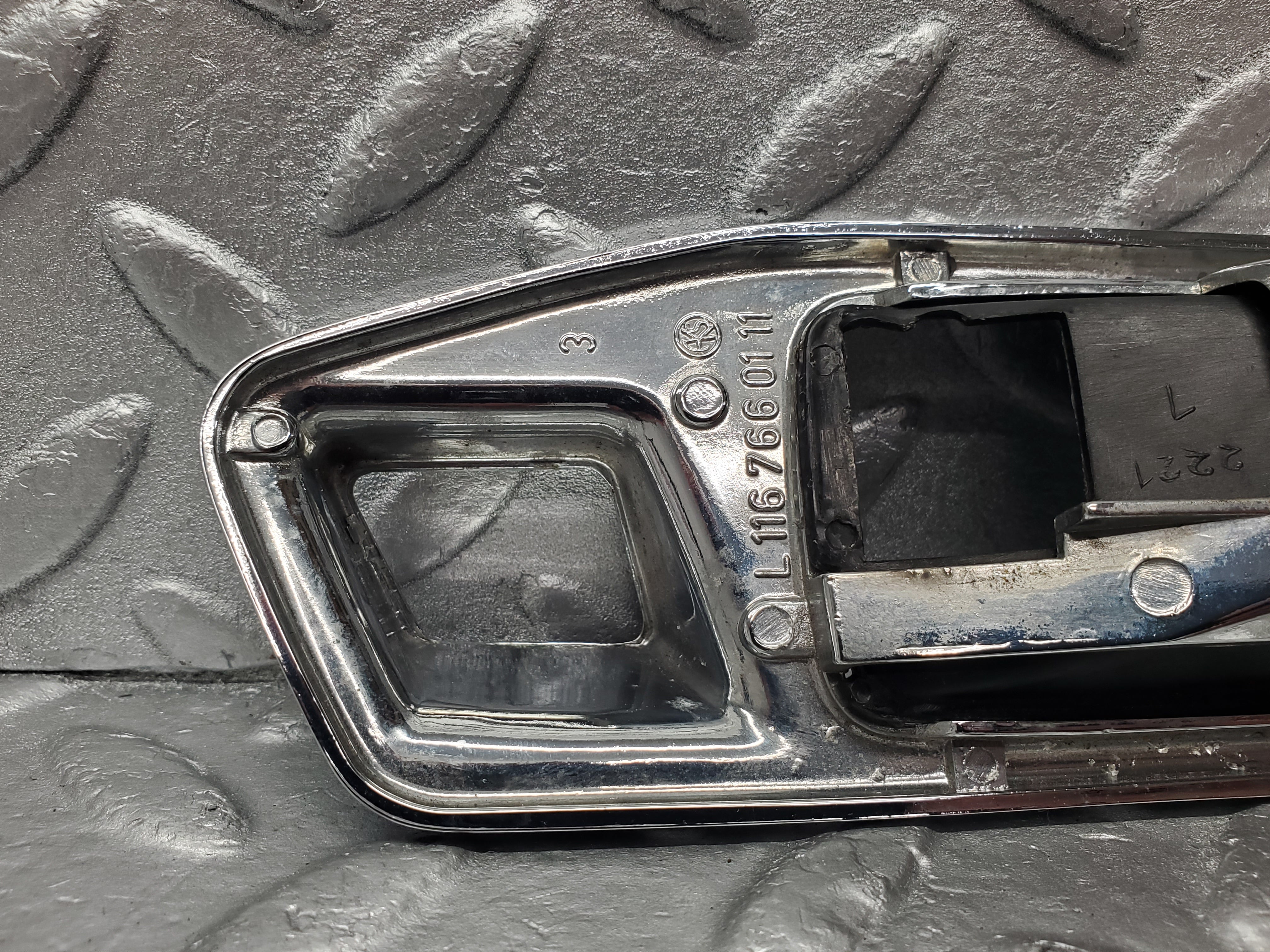2101 Mercedes-Benz W116 350SE Door Handle Chrome Trim Front Left 1167660111