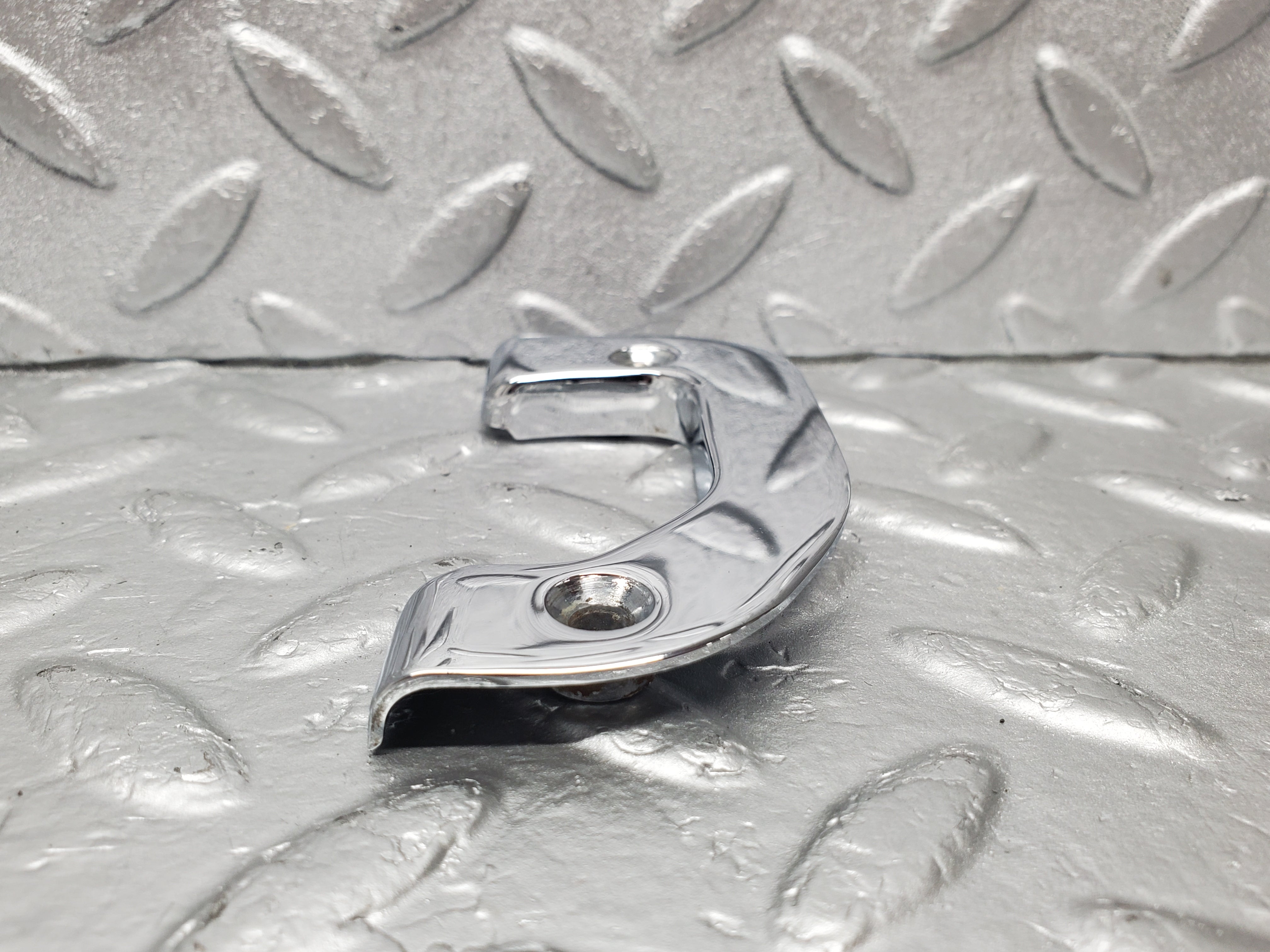 2119 Mercedes-Benz W116 350SE Right Door Chrome Latch Trim