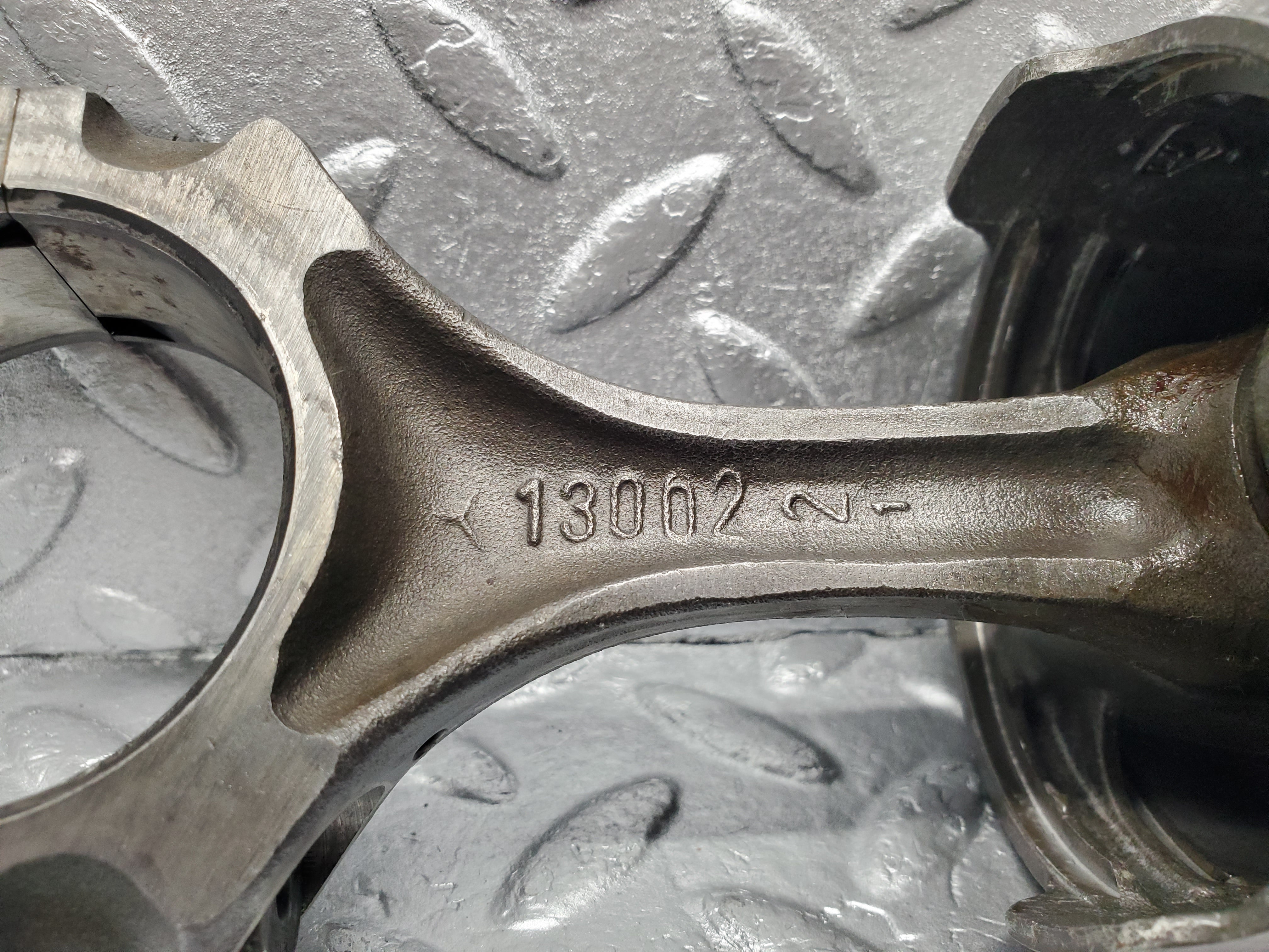 2123 Mercedes-Benz W108 280SE Piston With Connecting Rod 86.49 mm