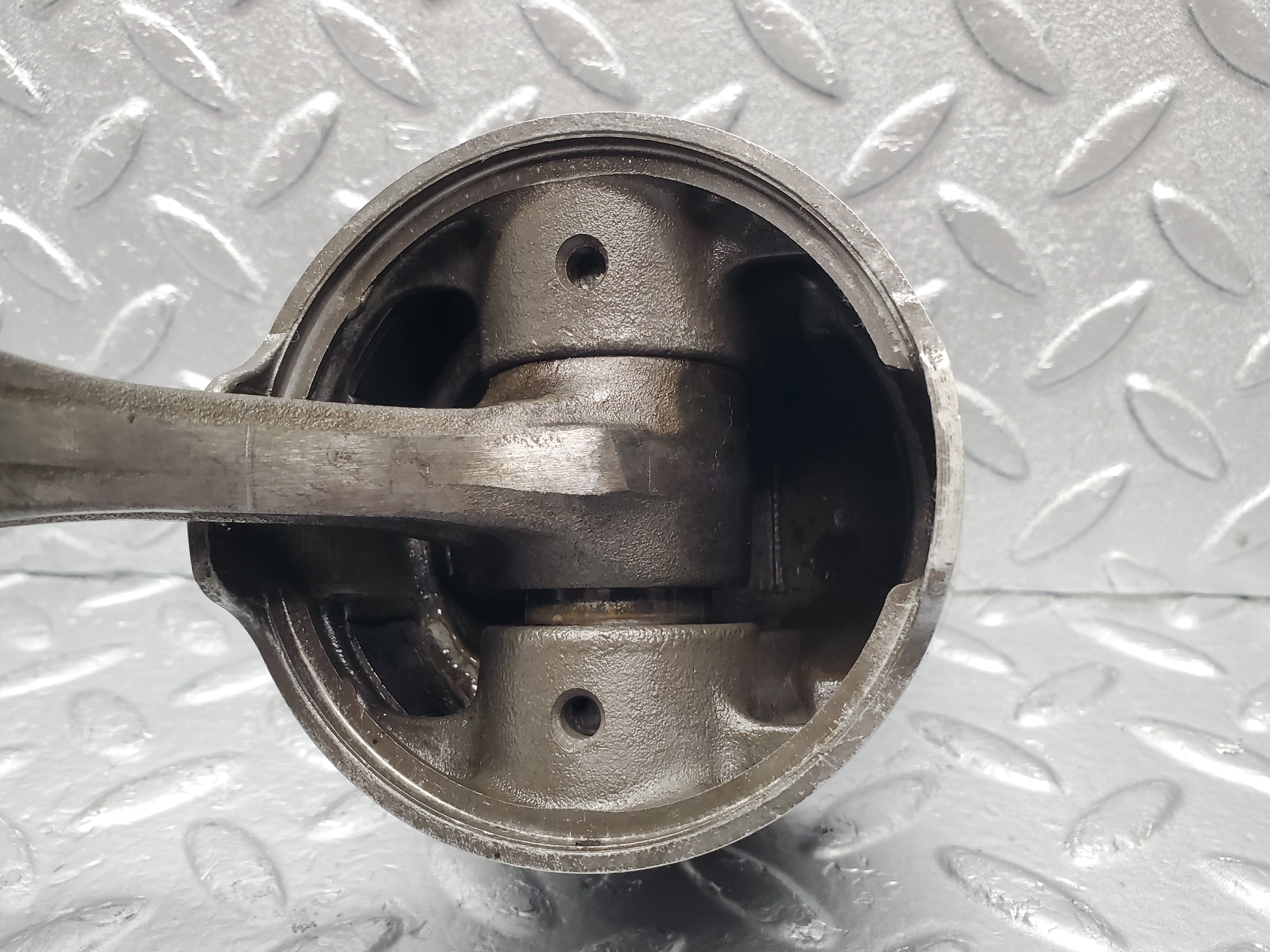 2124 Mercedes-Benz W108 280SE Piston With Connecting Rod 86.49 mm
