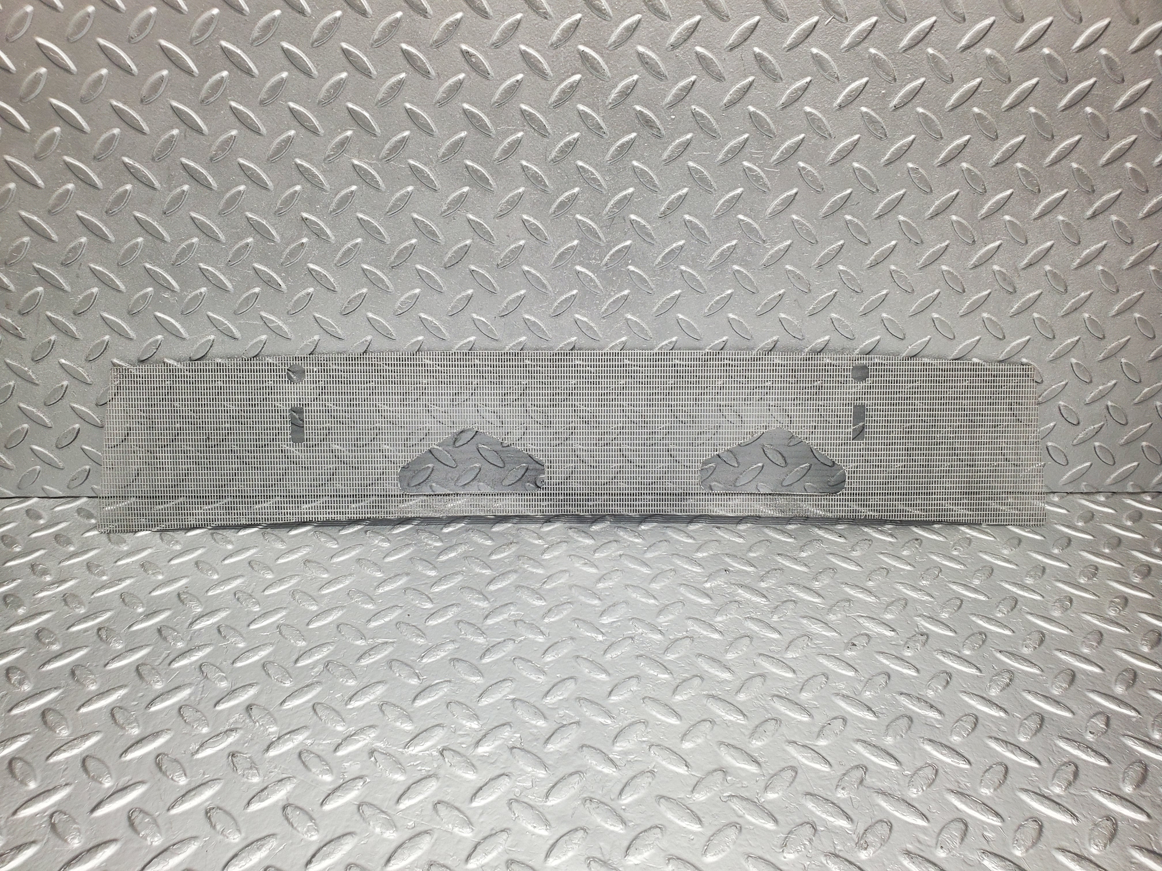 2129 Mercedes-Benz W116 350SE Lower Grille For Air Vent Grille