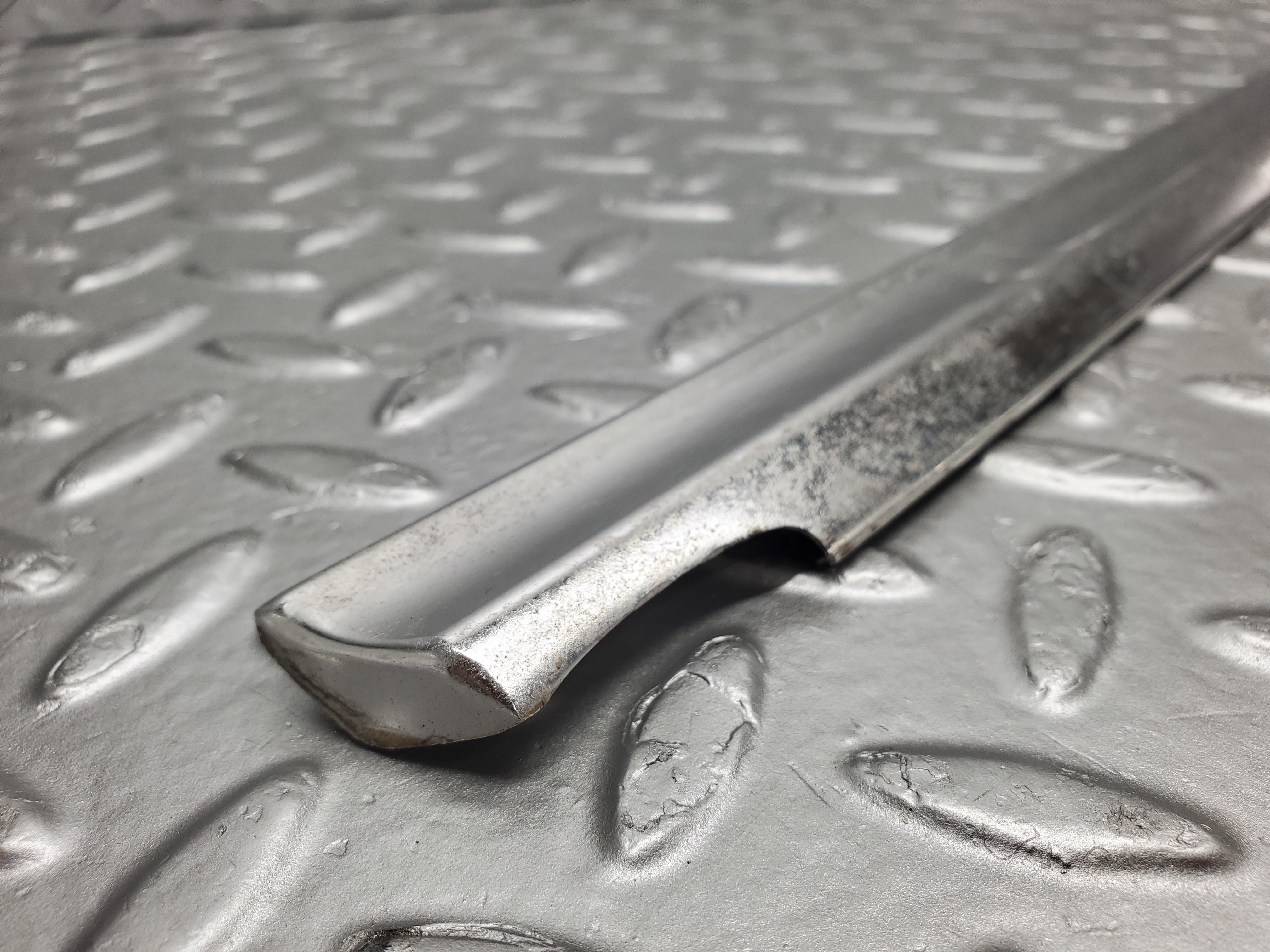 2131 Mercedes-Benz W116 350SE Rear Left Door Chrome Trim