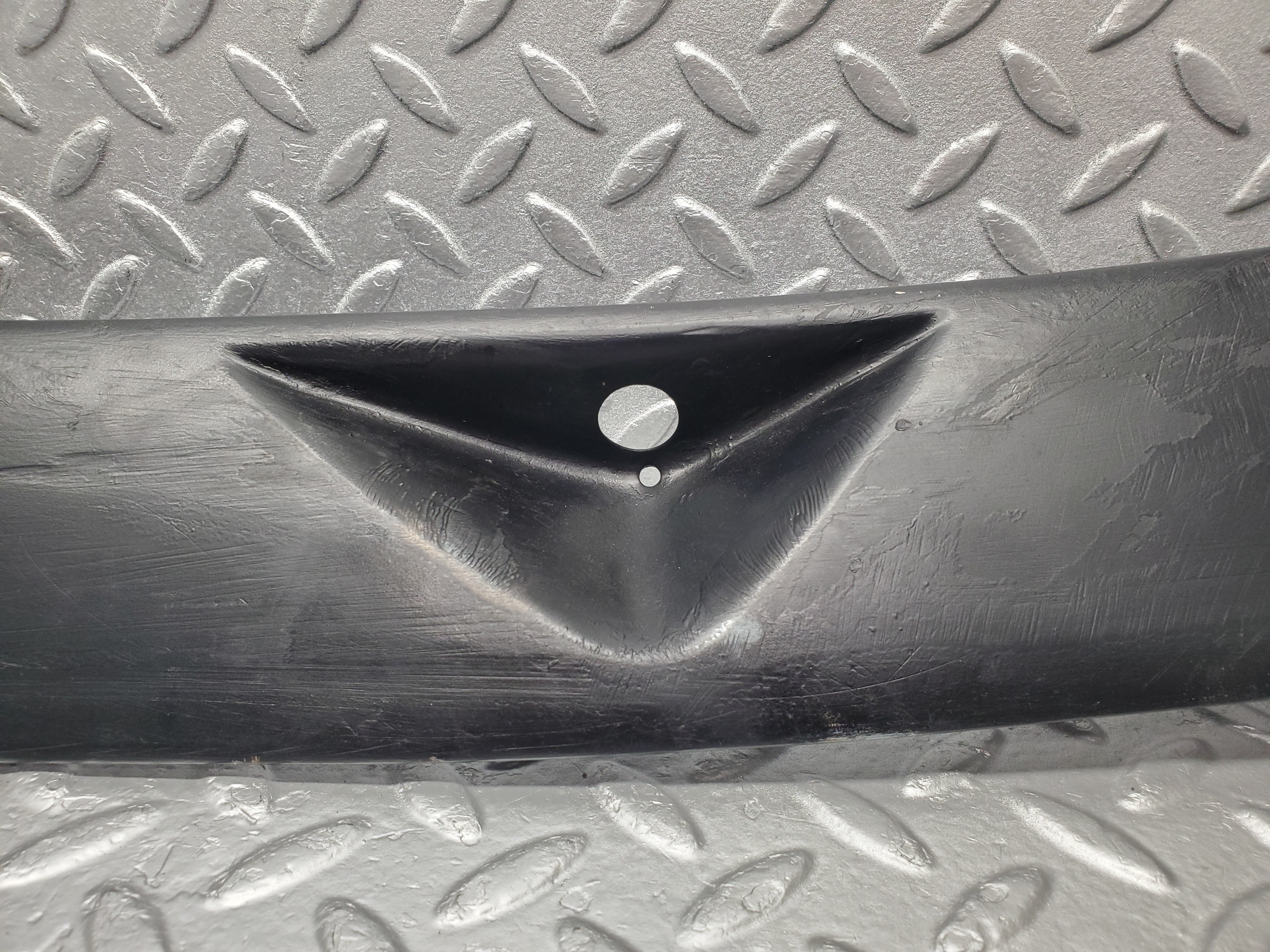 2139 Mercedes-Benz W108 280SE Wiper Motor Cover