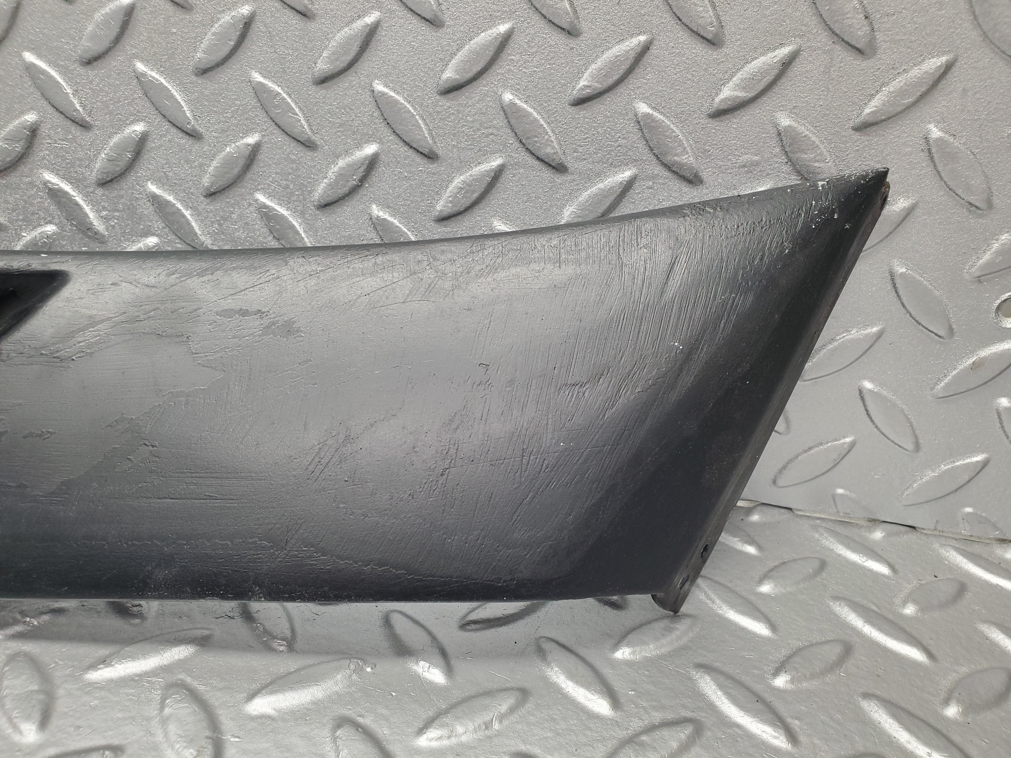 2139 Mercedes-Benz W108 280SE Wiper Motor Cover