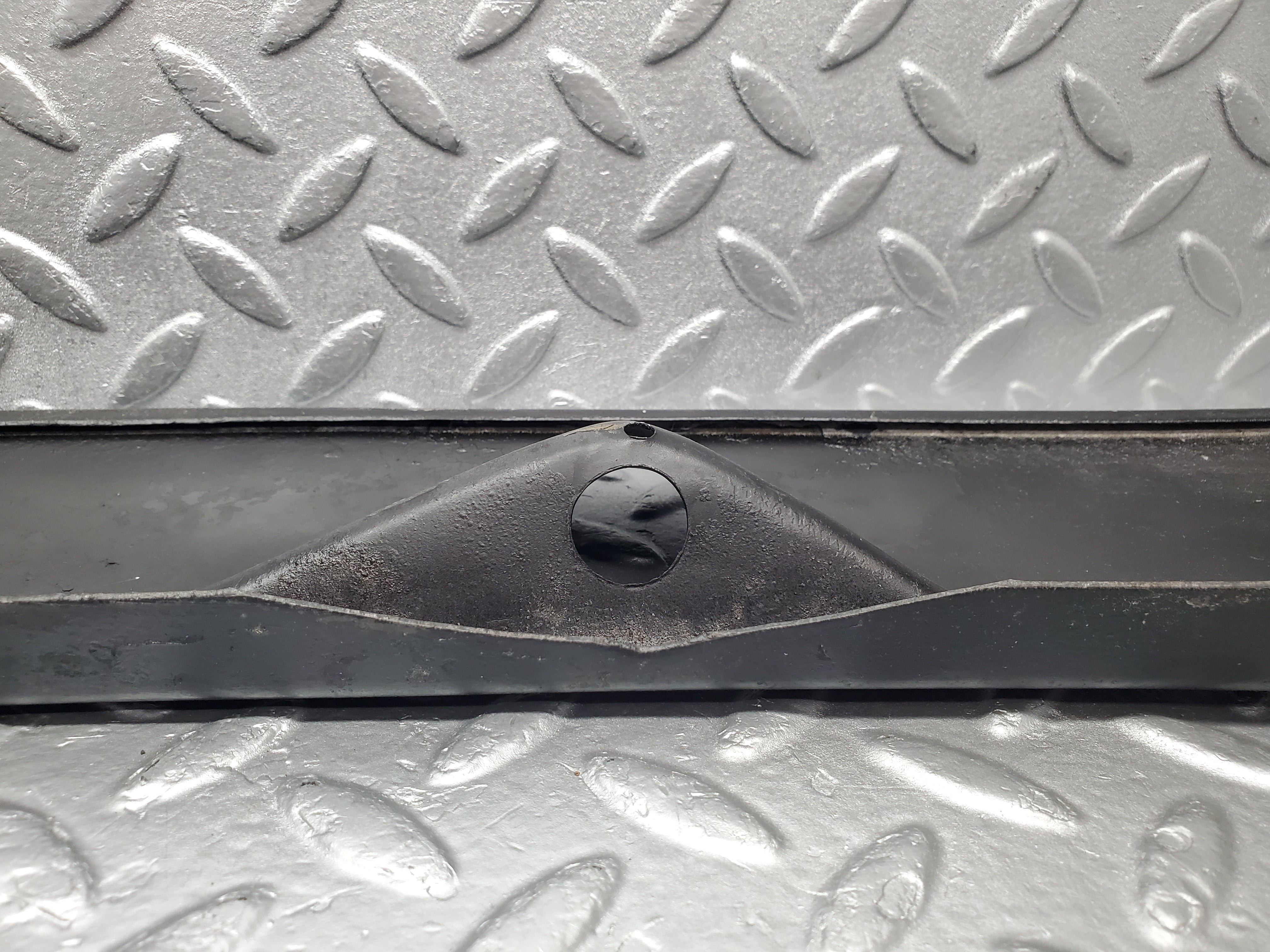 2139 Mercedes-Benz W108 280SE Wiper Motor Cover