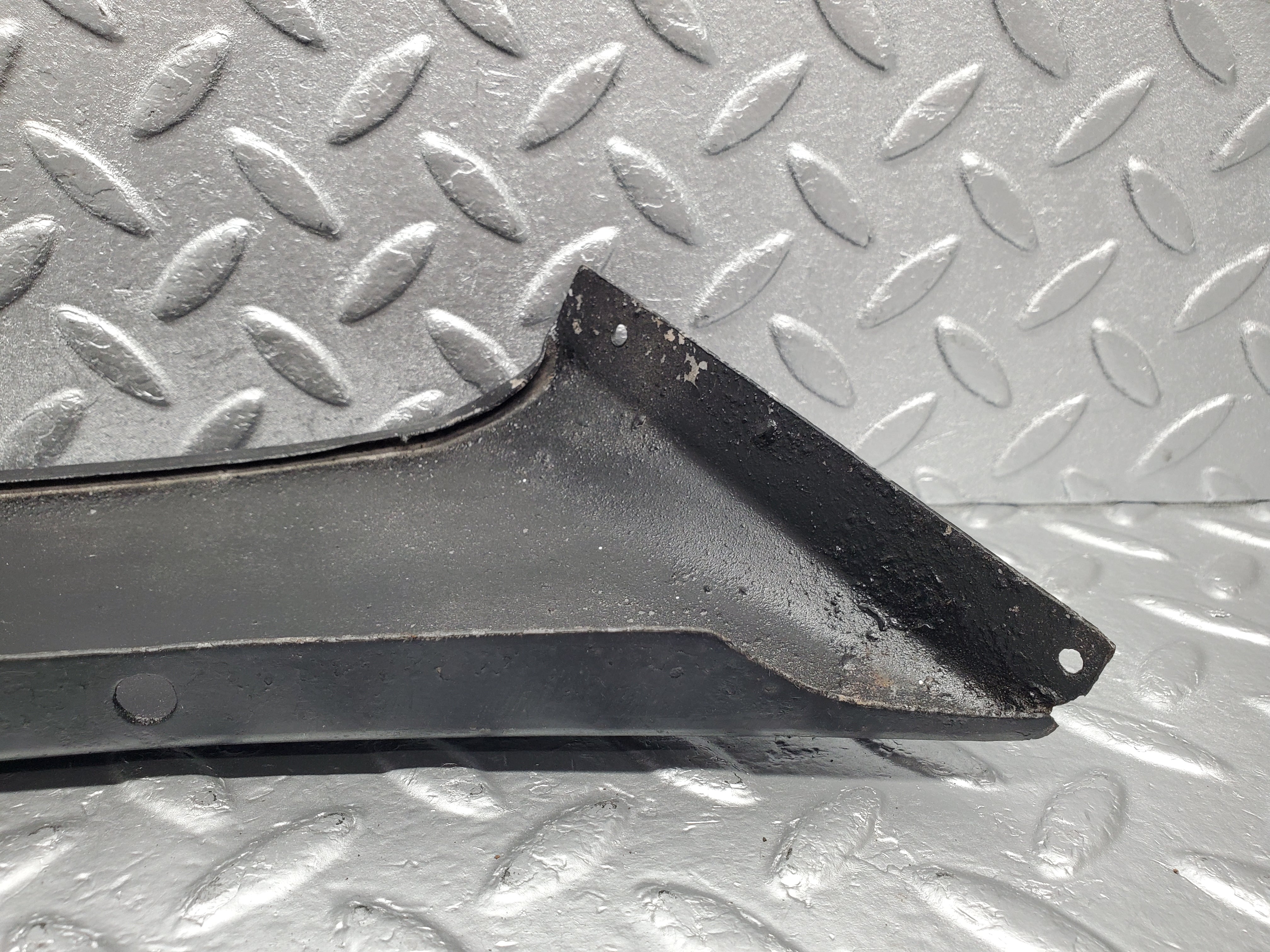 2139 Mercedes-Benz W108 280SE Wiper Motor Cover