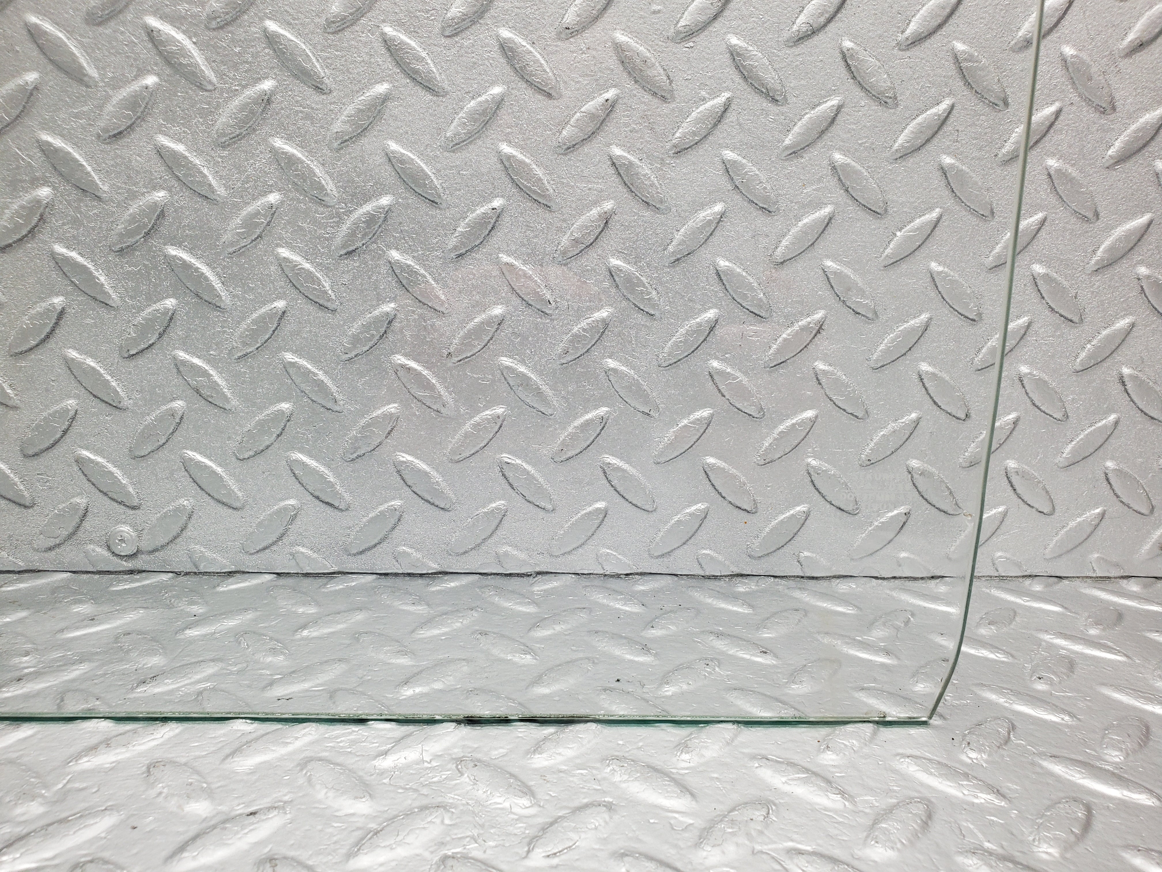 2144 Mercedes-Benz W108 280SE Front Left Door Glass