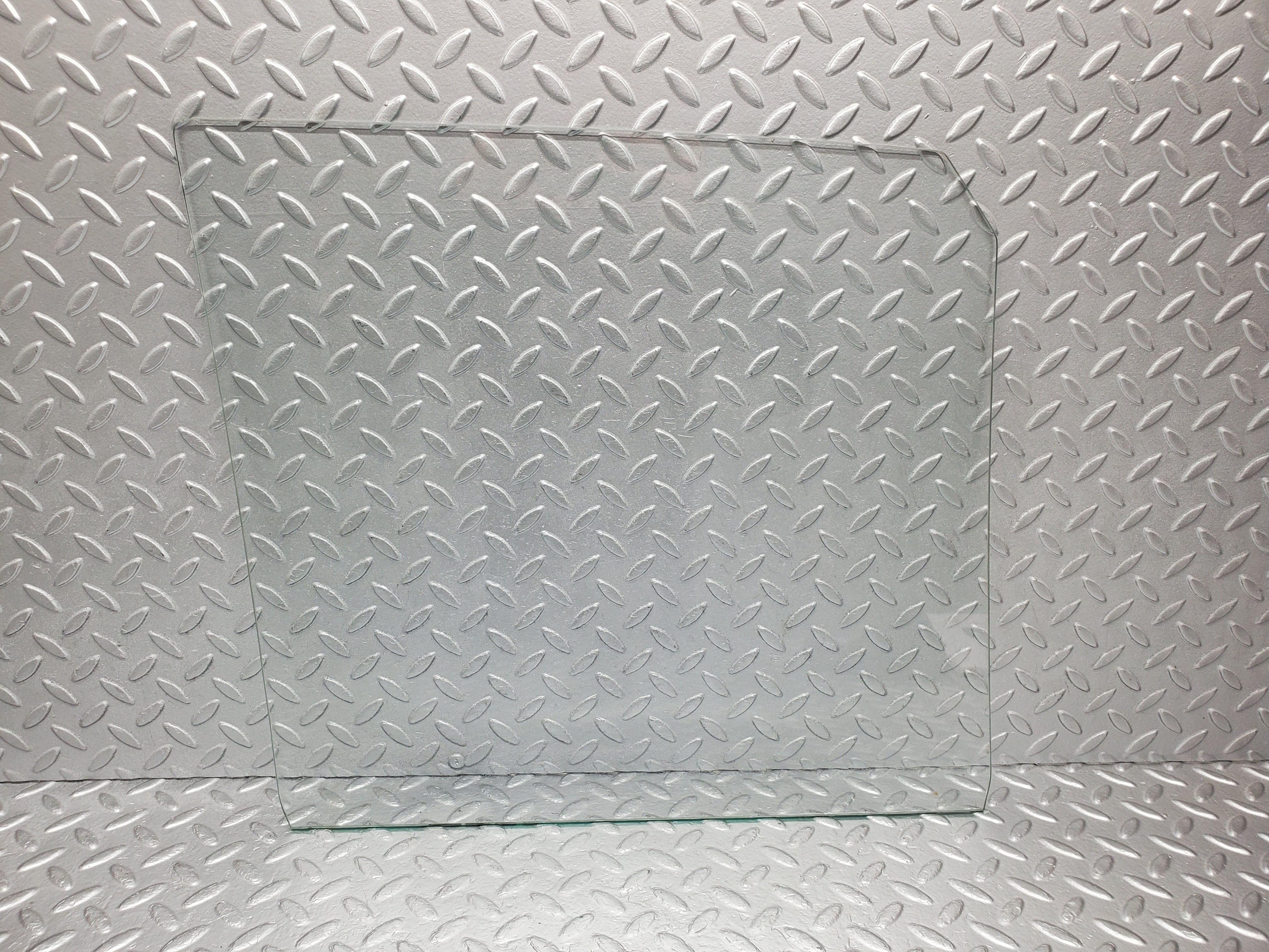 2144 Mercedes-Benz W108 280SE Front Left Door Glass