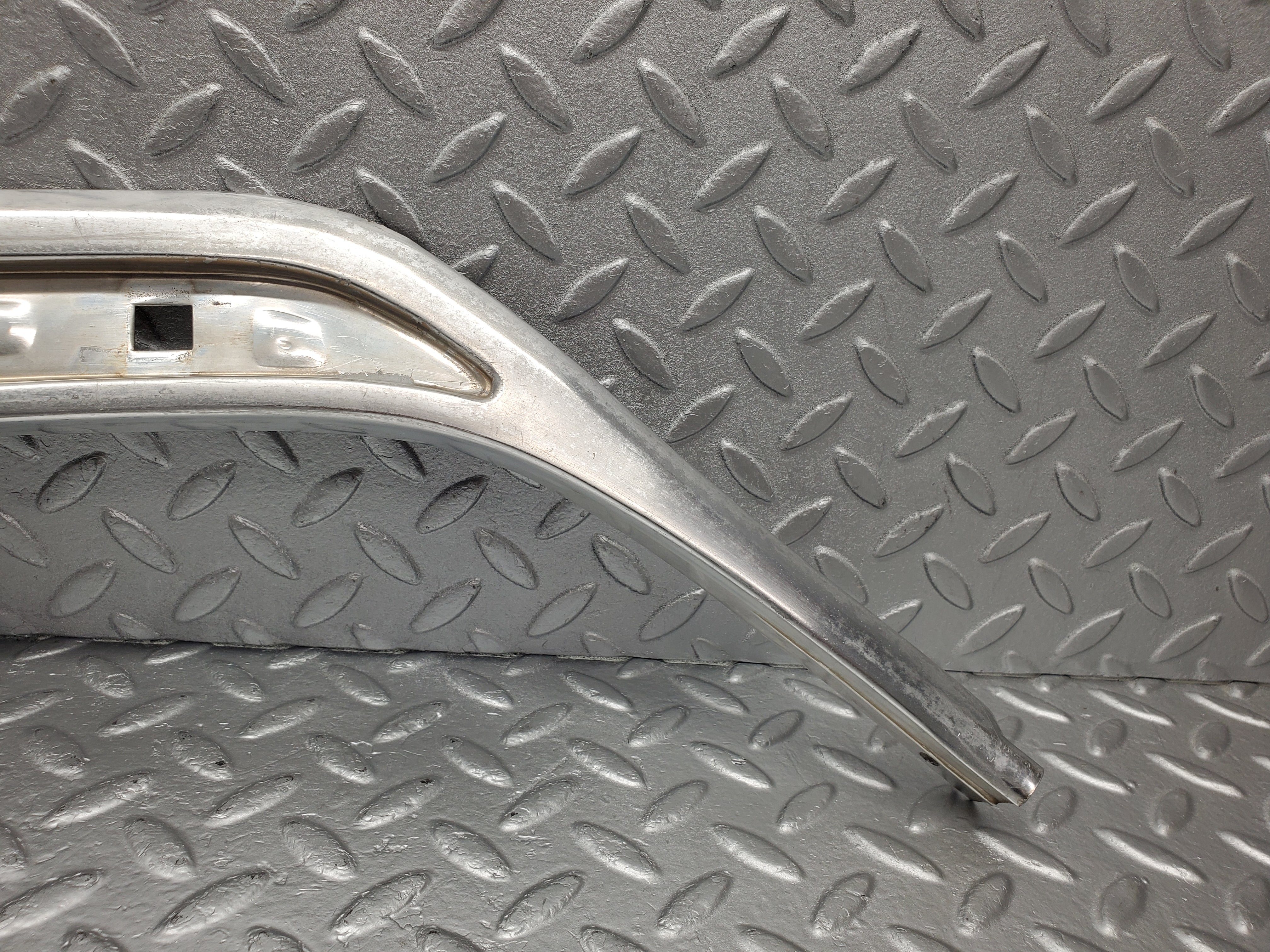 2168 Mercedes-Benz W116 350SE Front Left A Pillar Chrome Moulding Trim