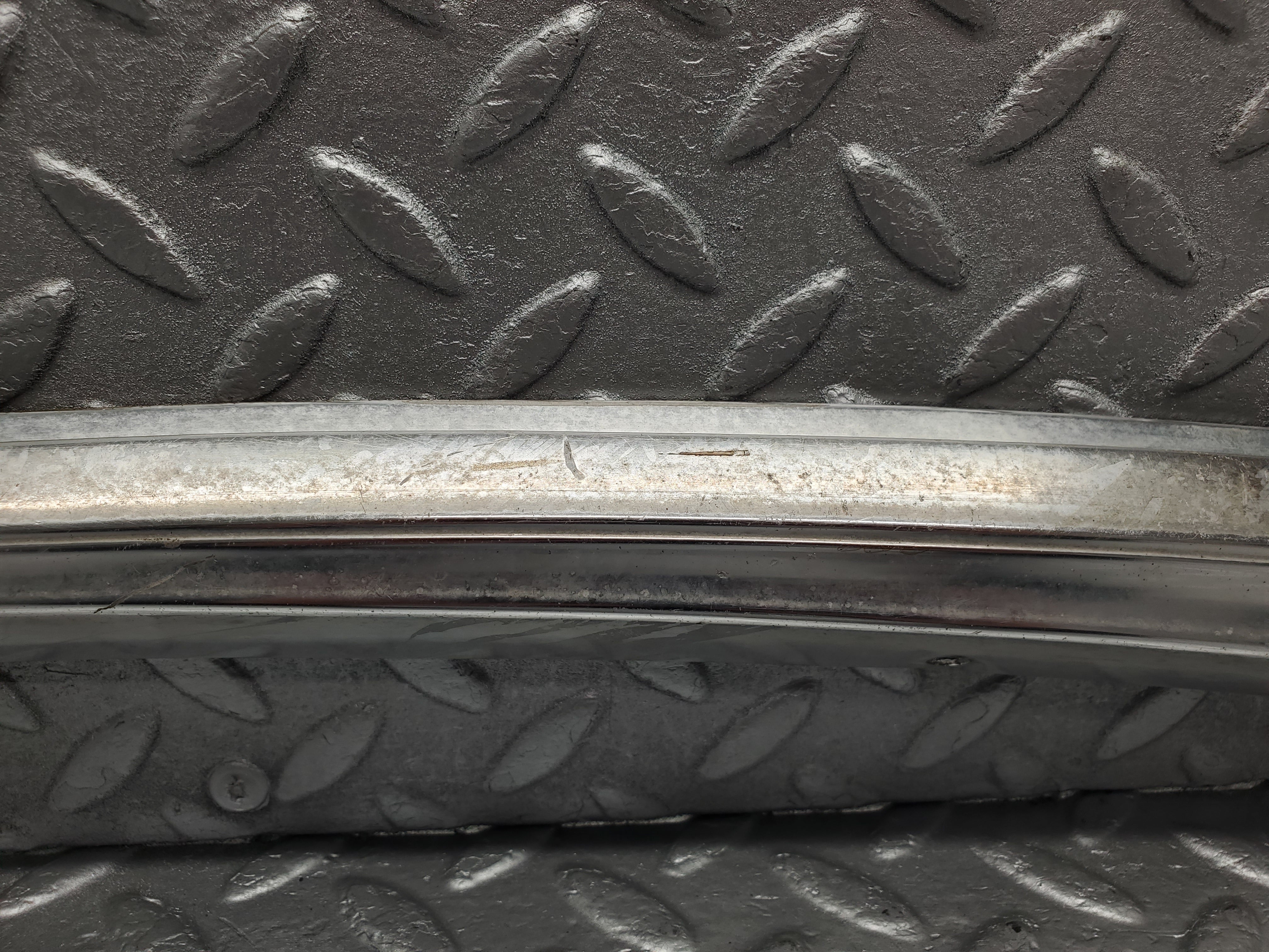 2177 Mercedes-Benz W116 350SE C Pillar Chrome Moulding Trim Left Side