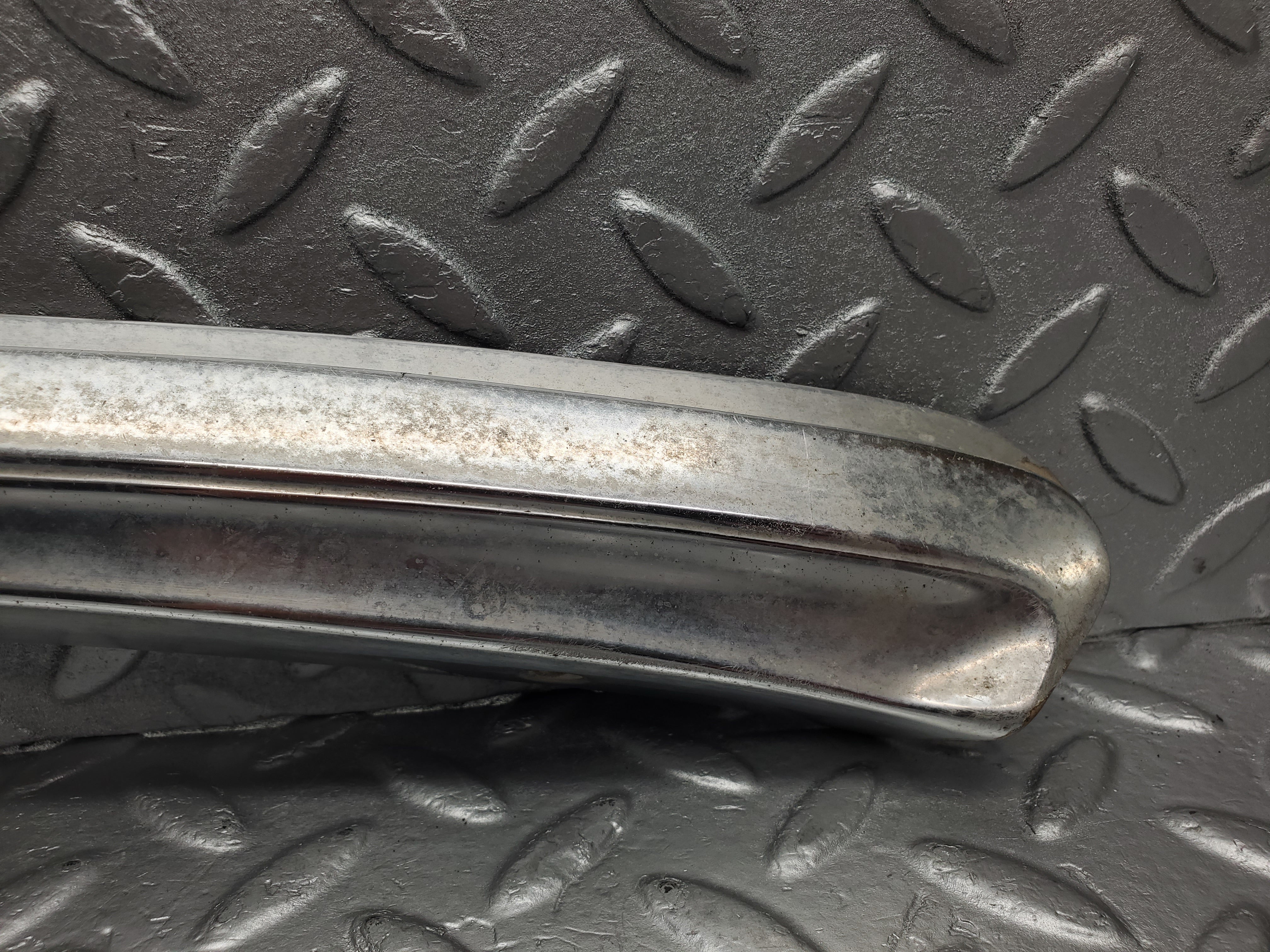 2177 Mercedes-Benz W116 350SE C Pillar Chrome Moulding Trim Left Side