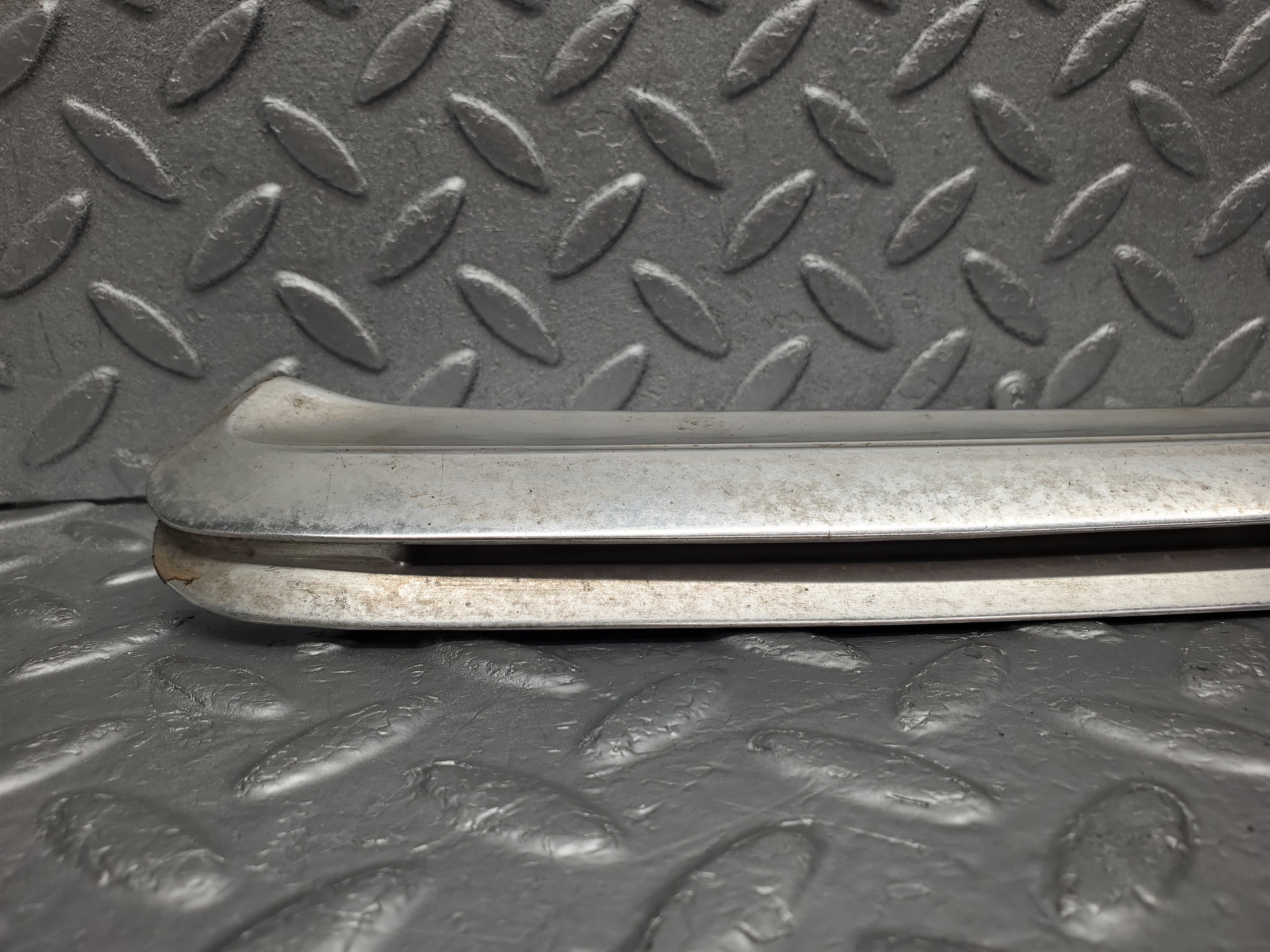 2177 Mercedes-Benz W116 350SE C Pillar Chrome Moulding Trim Left Side