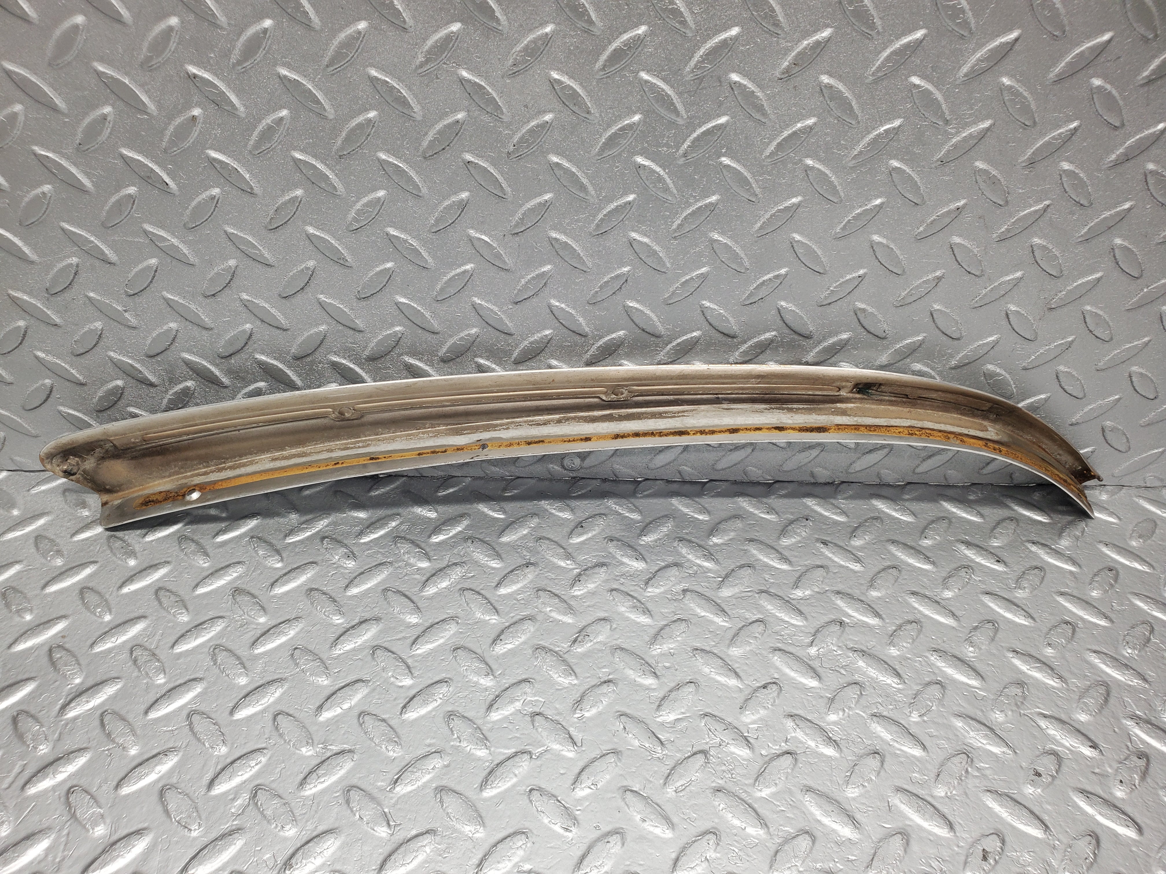 2177 Mercedes-Benz W116 350SE C Pillar Chrome Moulding Trim Left Side