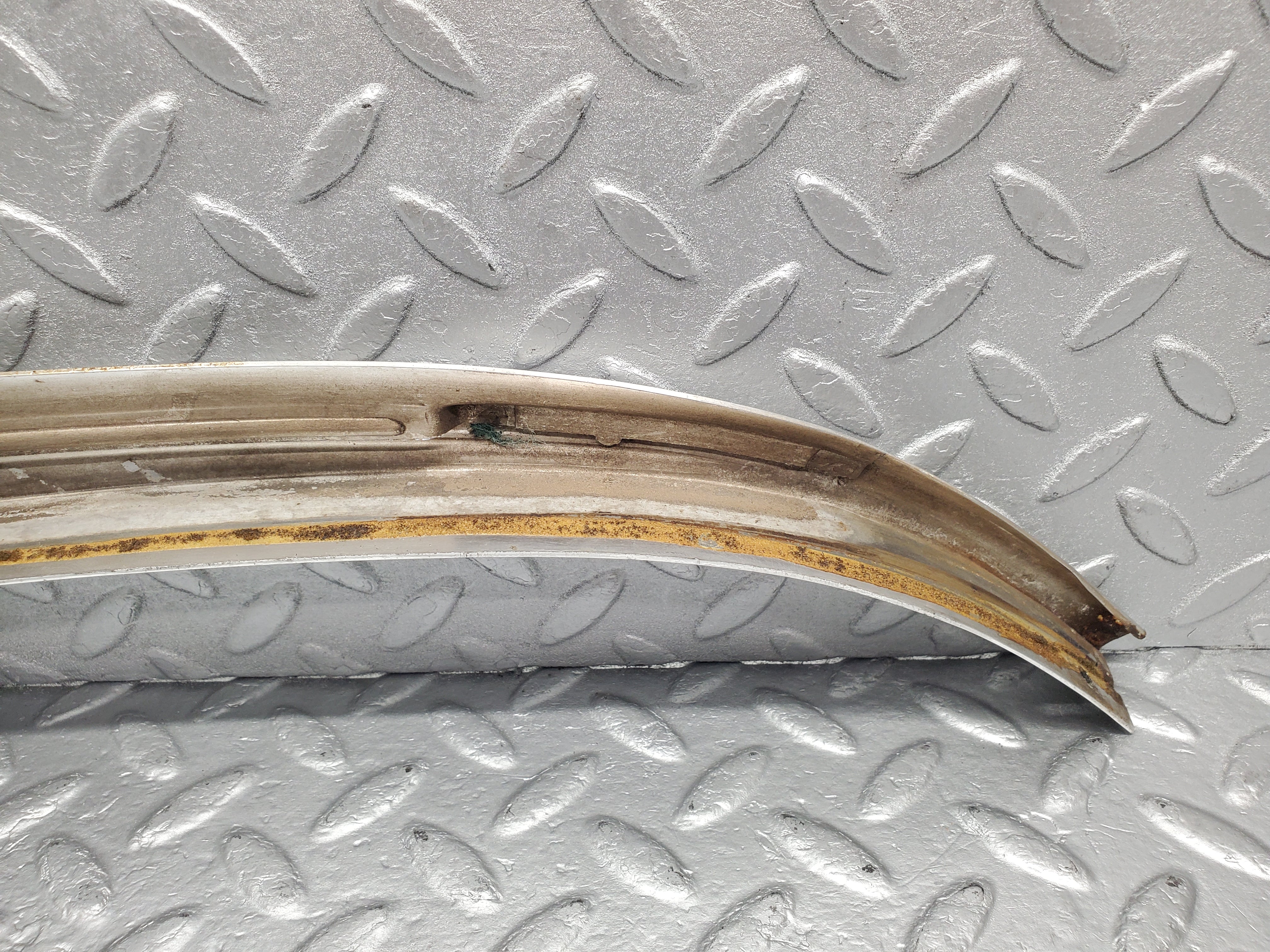 2177 Mercedes-Benz W116 350SE C Pillar Chrome Moulding Trim Left Side