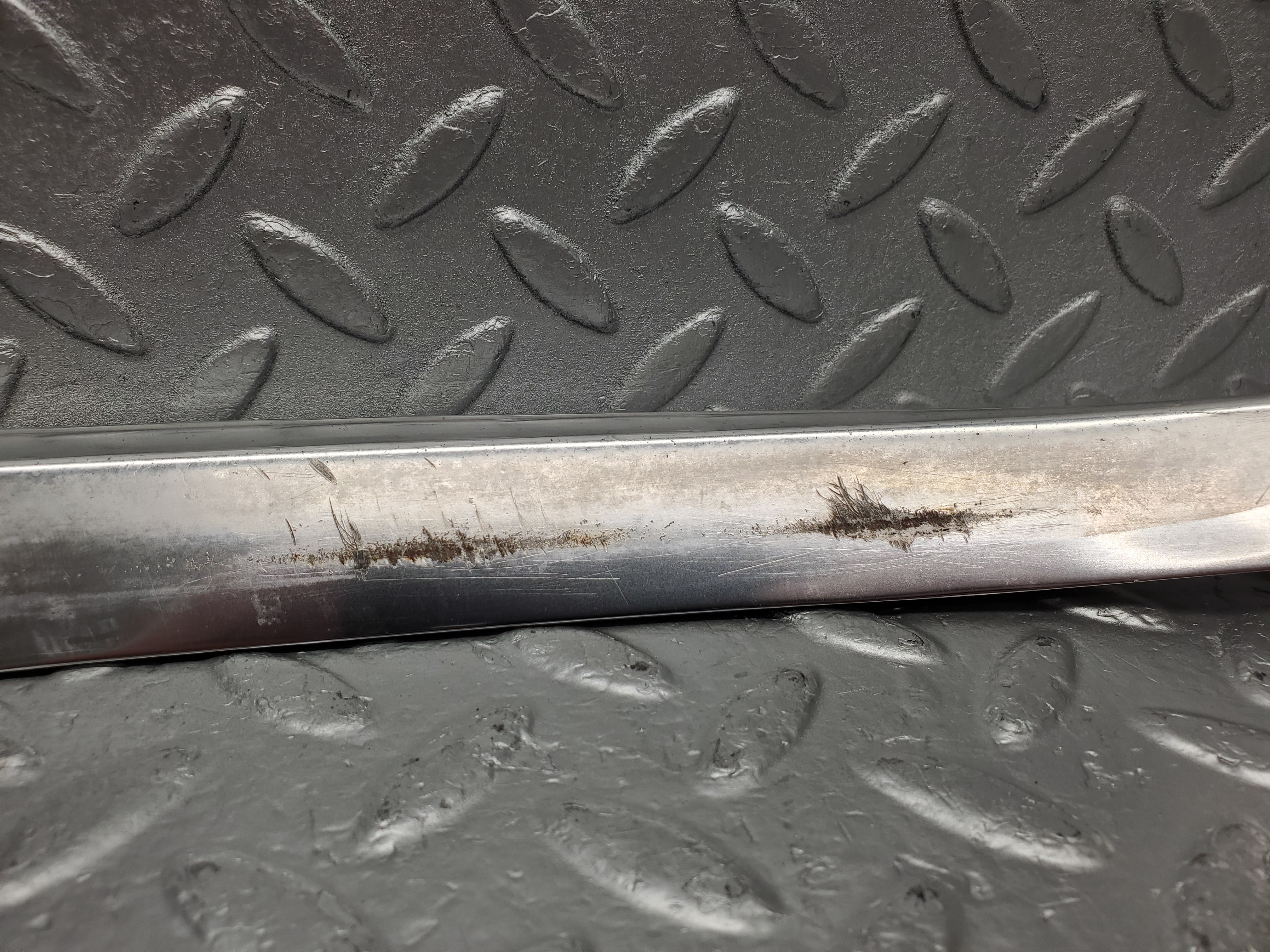 2178 Mercedes-Benz W116 350SE C Pillar Chrome Moulding Trim Right Side