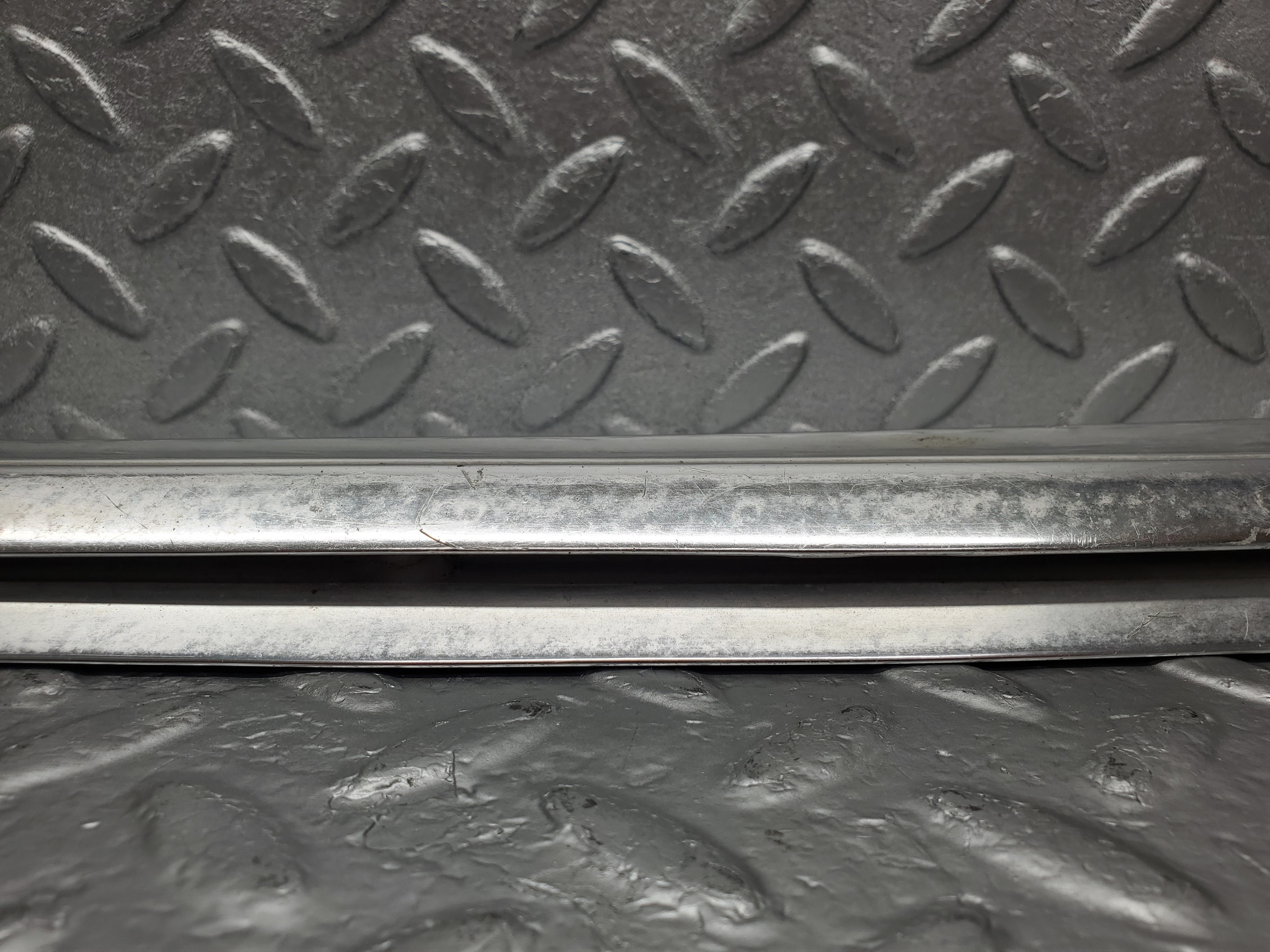2178 Mercedes-Benz W116 350SE C Pillar Chrome Moulding Trim Right Side