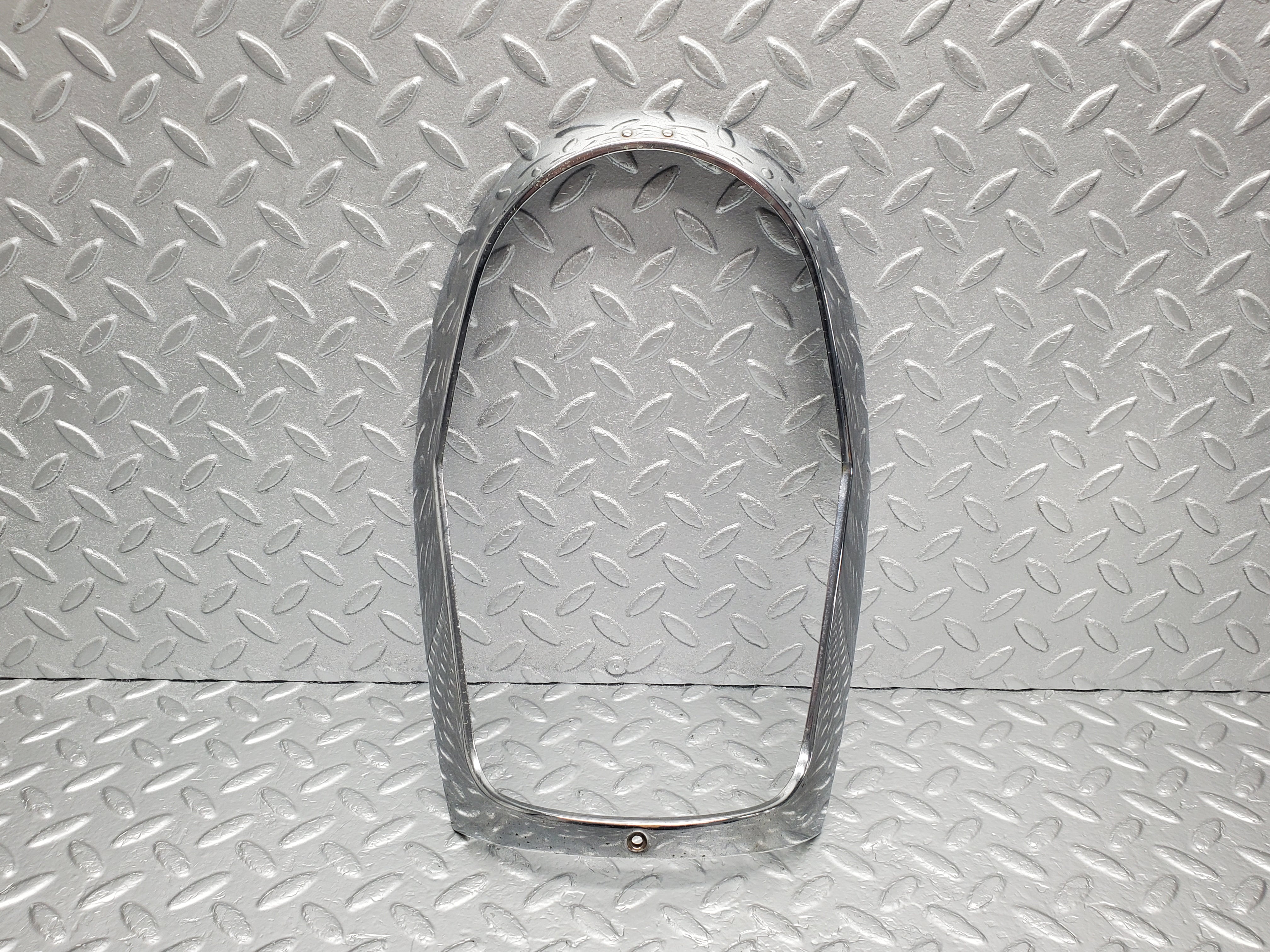 48538 Mercedes-Benz W108 Headlight Chrome Frame 1305542029