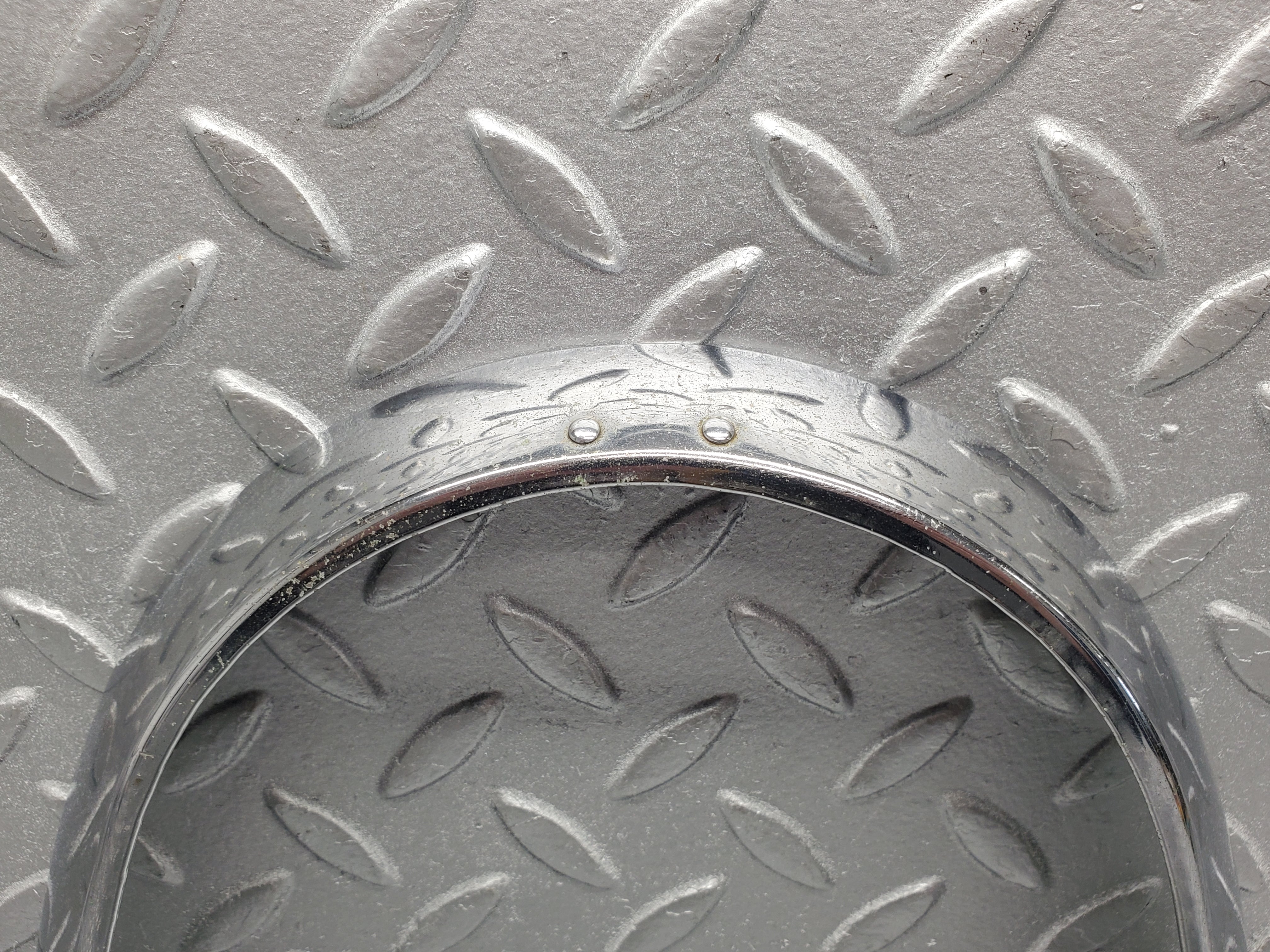 48538 Mercedes-Benz W108 Headlight Chrome Frame 1305542029