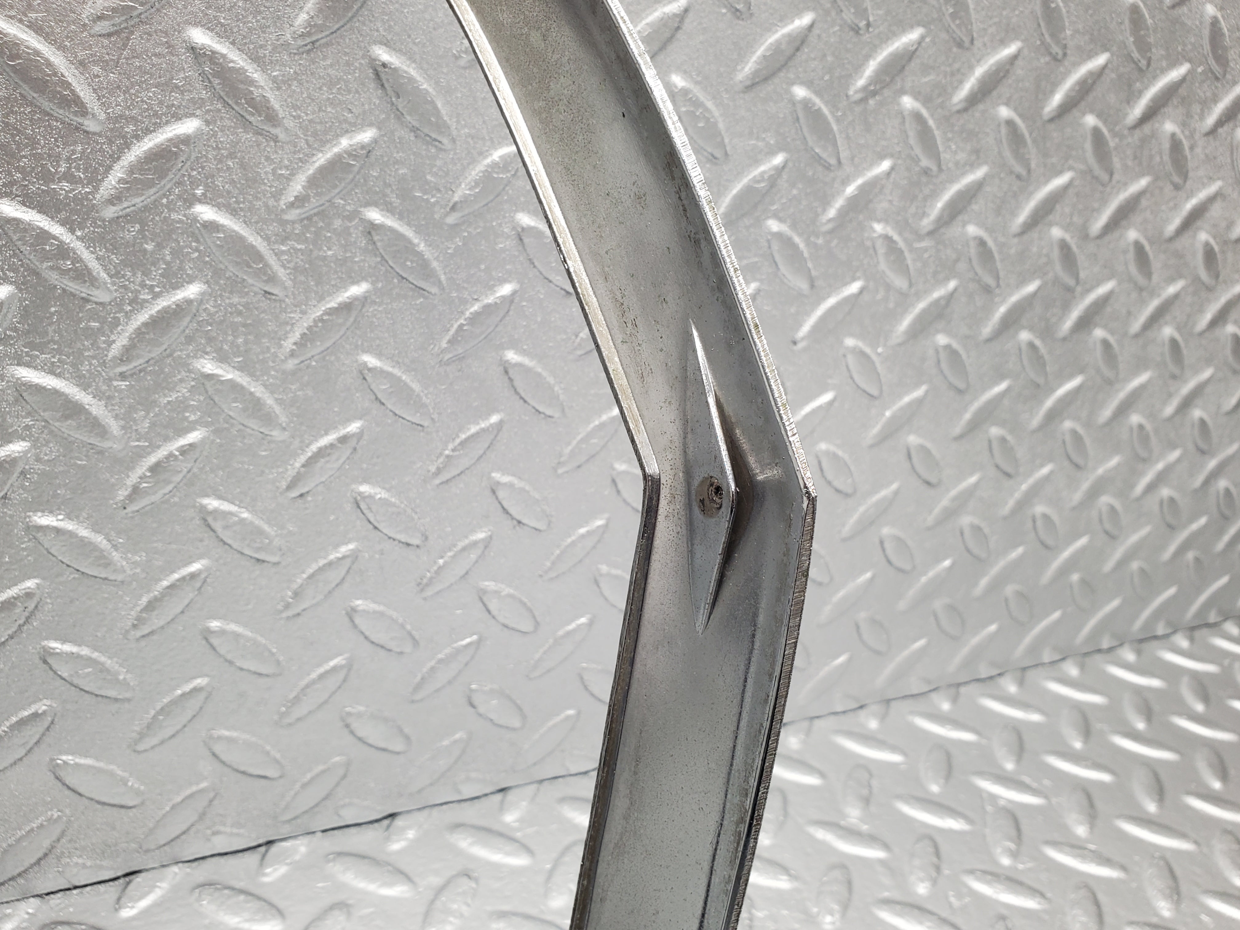 48538 Mercedes-Benz W108 Headlight Chrome Frame 1305542029