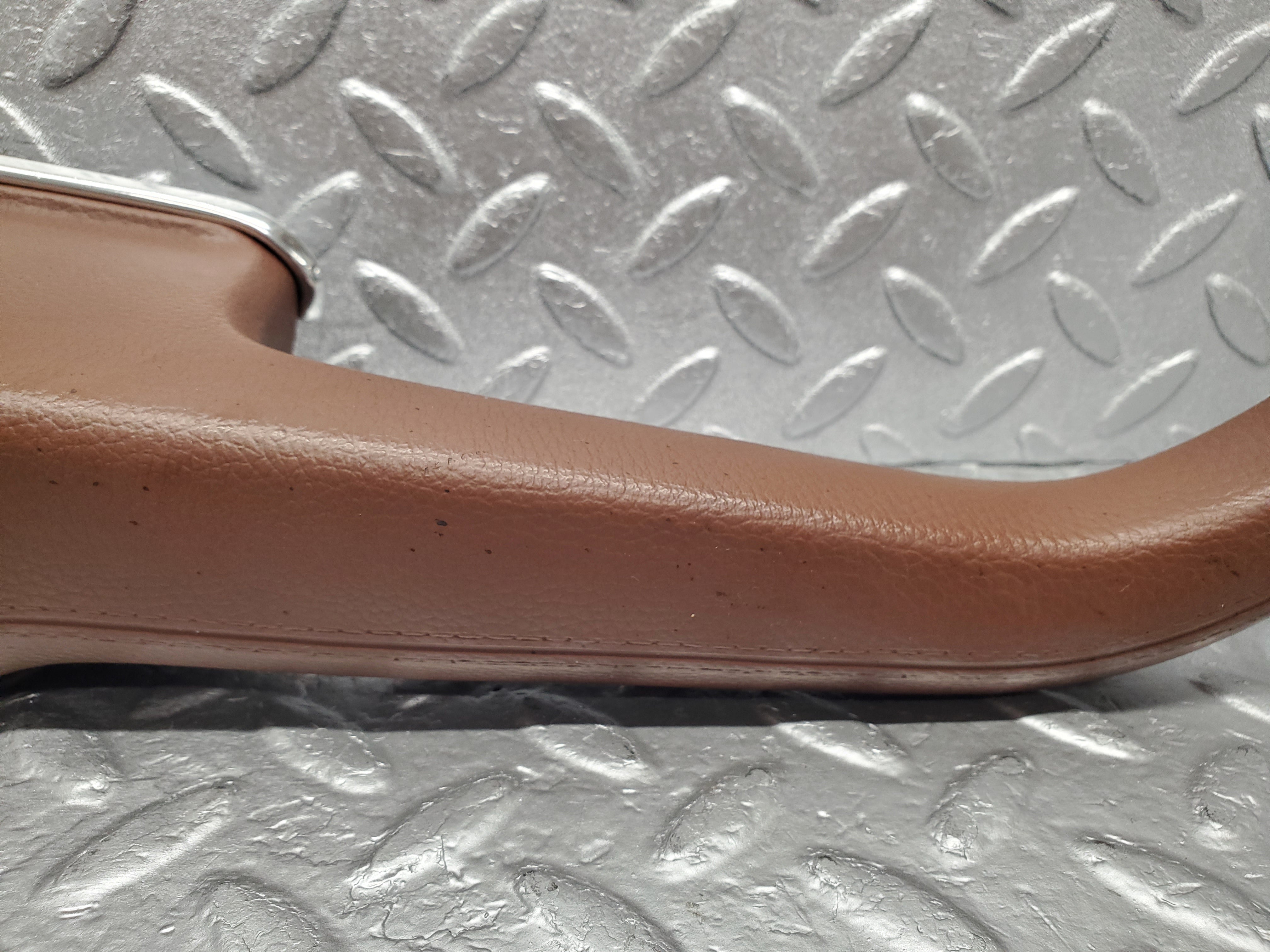 2113 Mercedes-Benz W116 350SE Rear Left Door Handle Armrest Brown