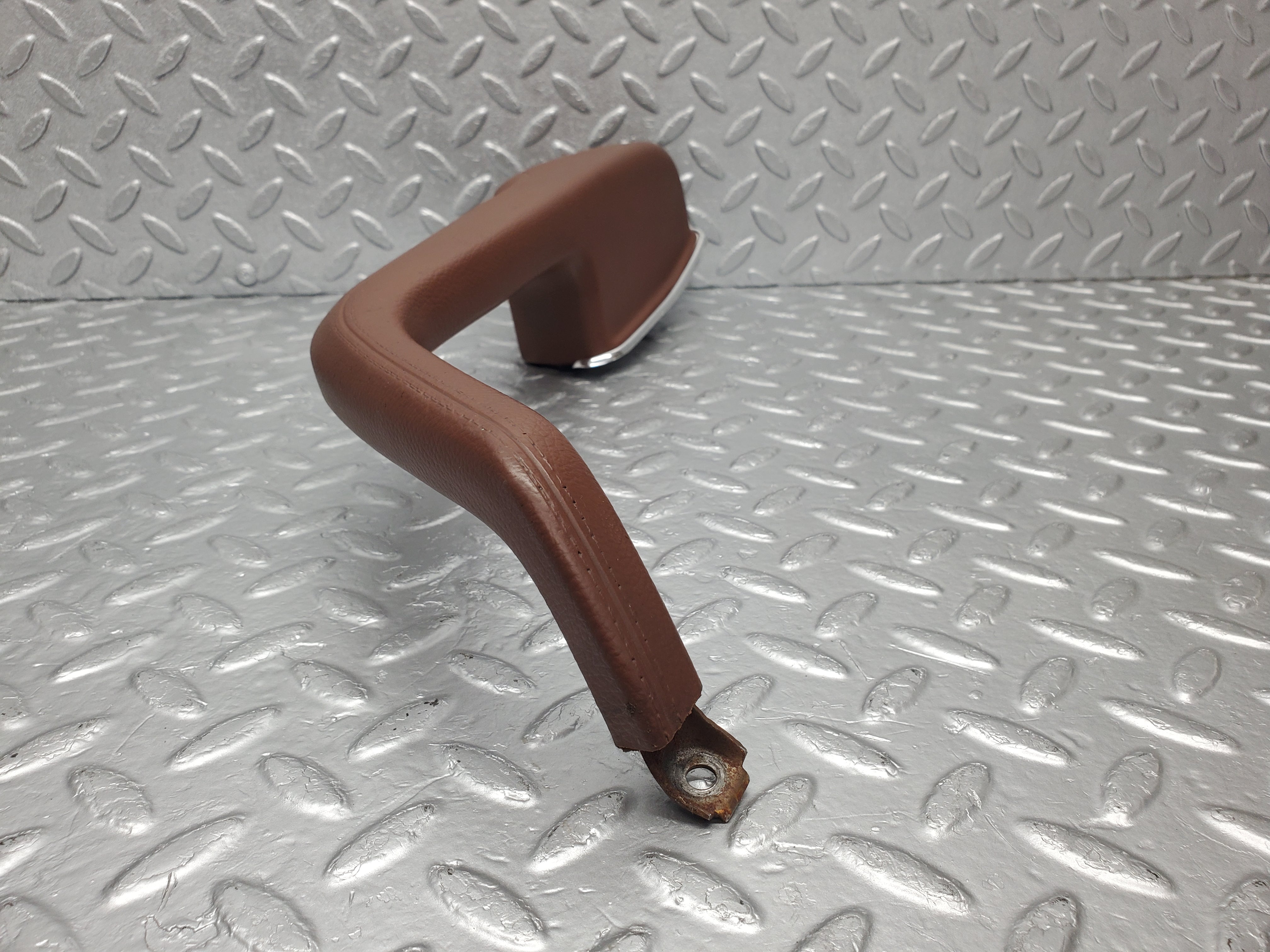 2113 Mercedes-Benz W116 350SE Rear Left Door Handle Armrest Brown