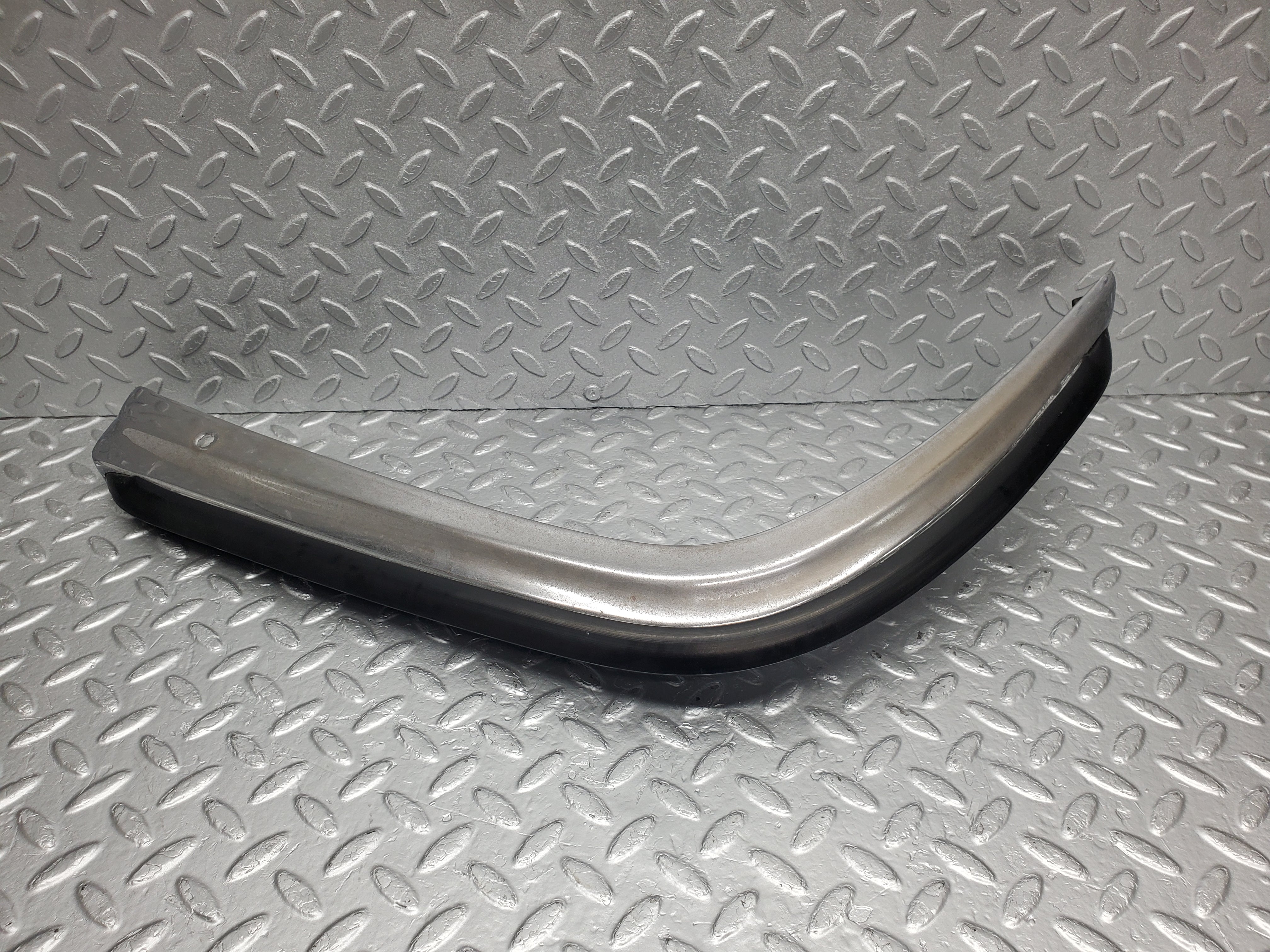 2157 Mercedes-Benz W116 350SE Front Left Upper Bumper Corner 1168800170