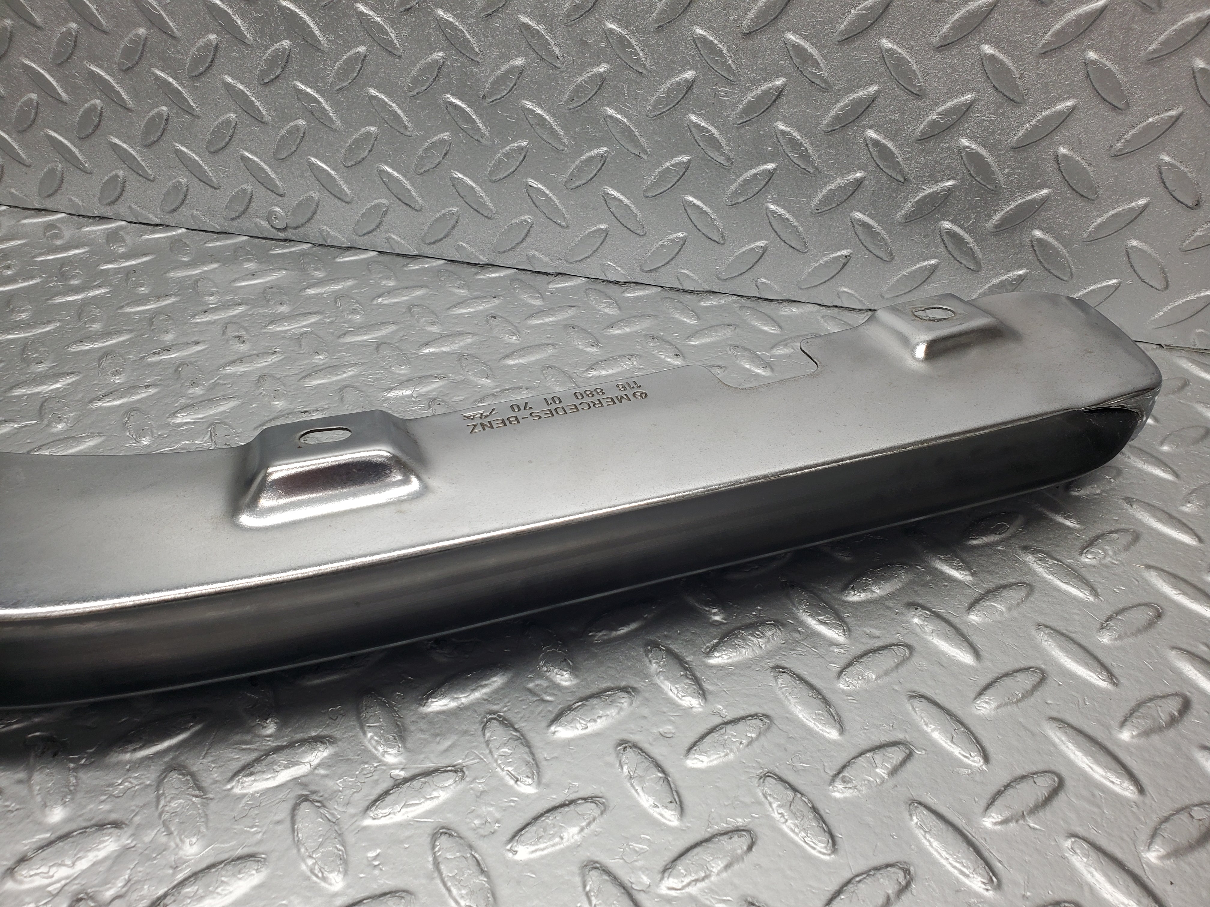 2157 Mercedes-Benz W116 350SE Front Left Upper Bumper Corner 1168800170