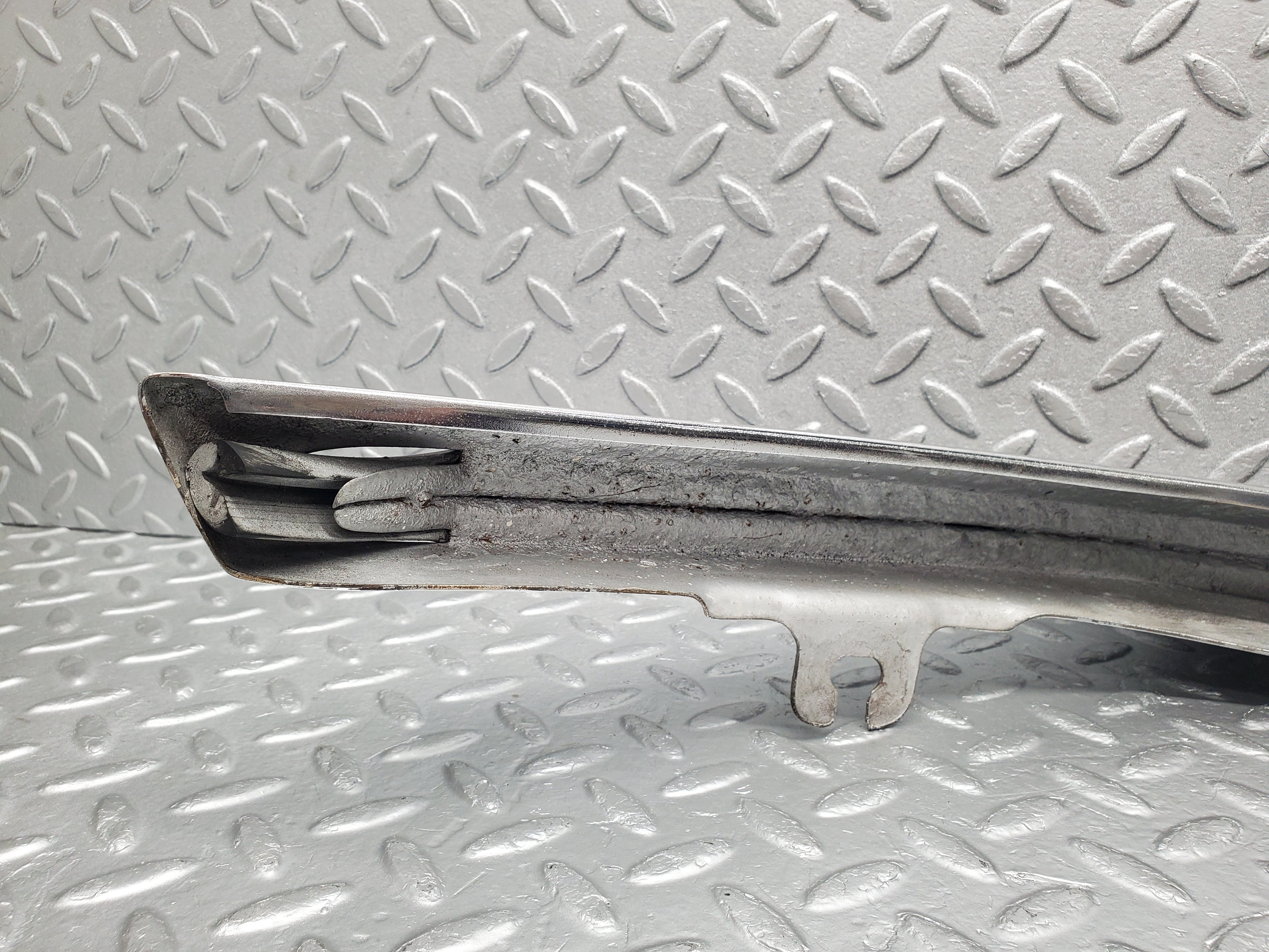 2157 Mercedes-Benz W116 350SE Front Left Upper Bumper Corner 1168800170