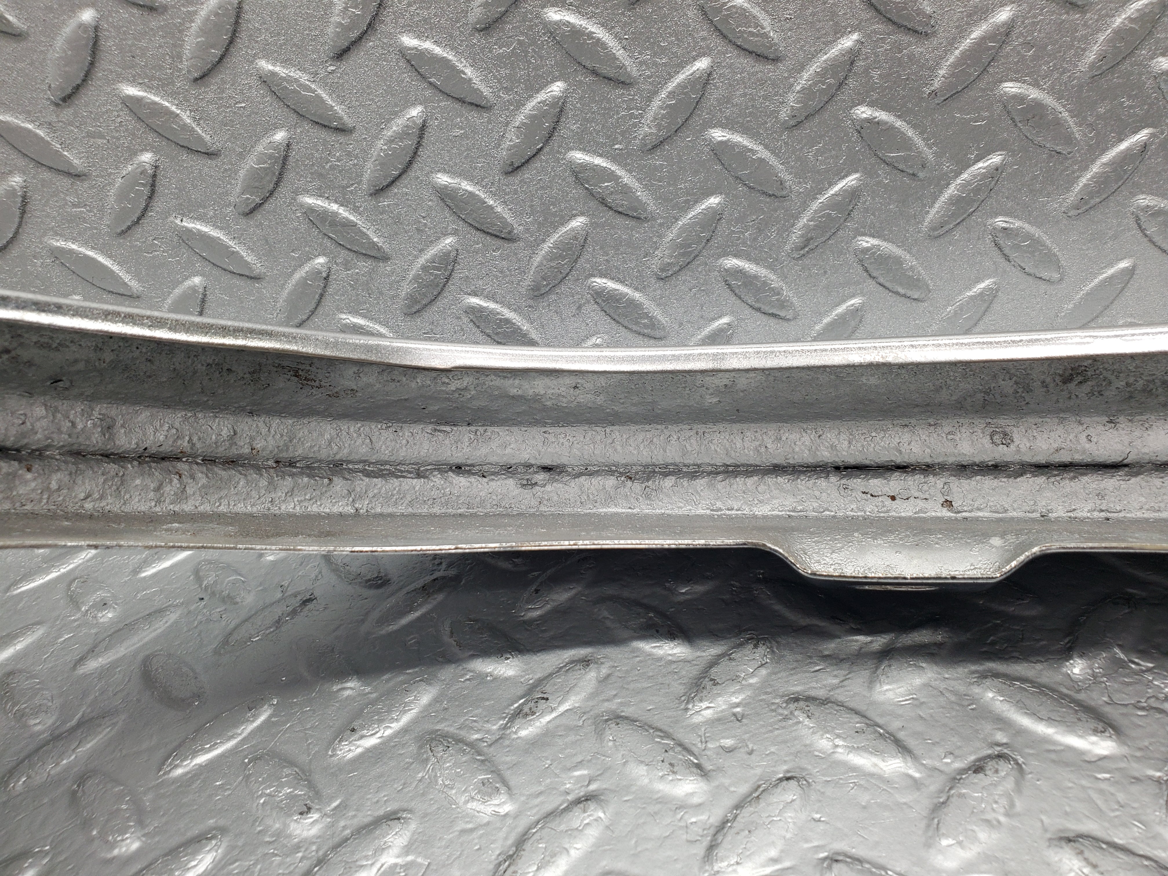 2157 Mercedes-Benz W116 350SE Front Left Upper Bumper Corner 1168800170