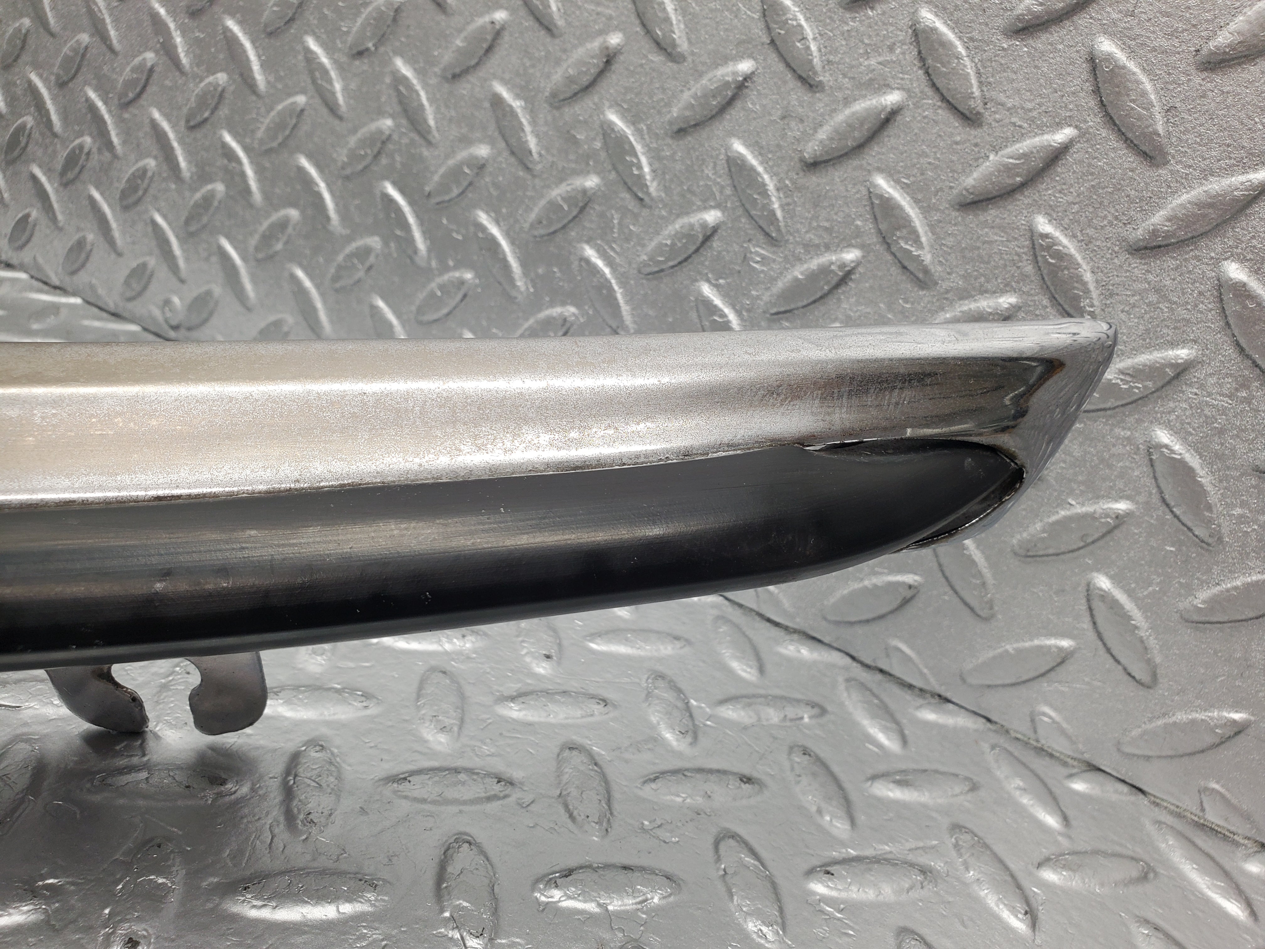 2157 Mercedes-Benz W116 350SE Front Left Upper Bumper Corner 1168800170