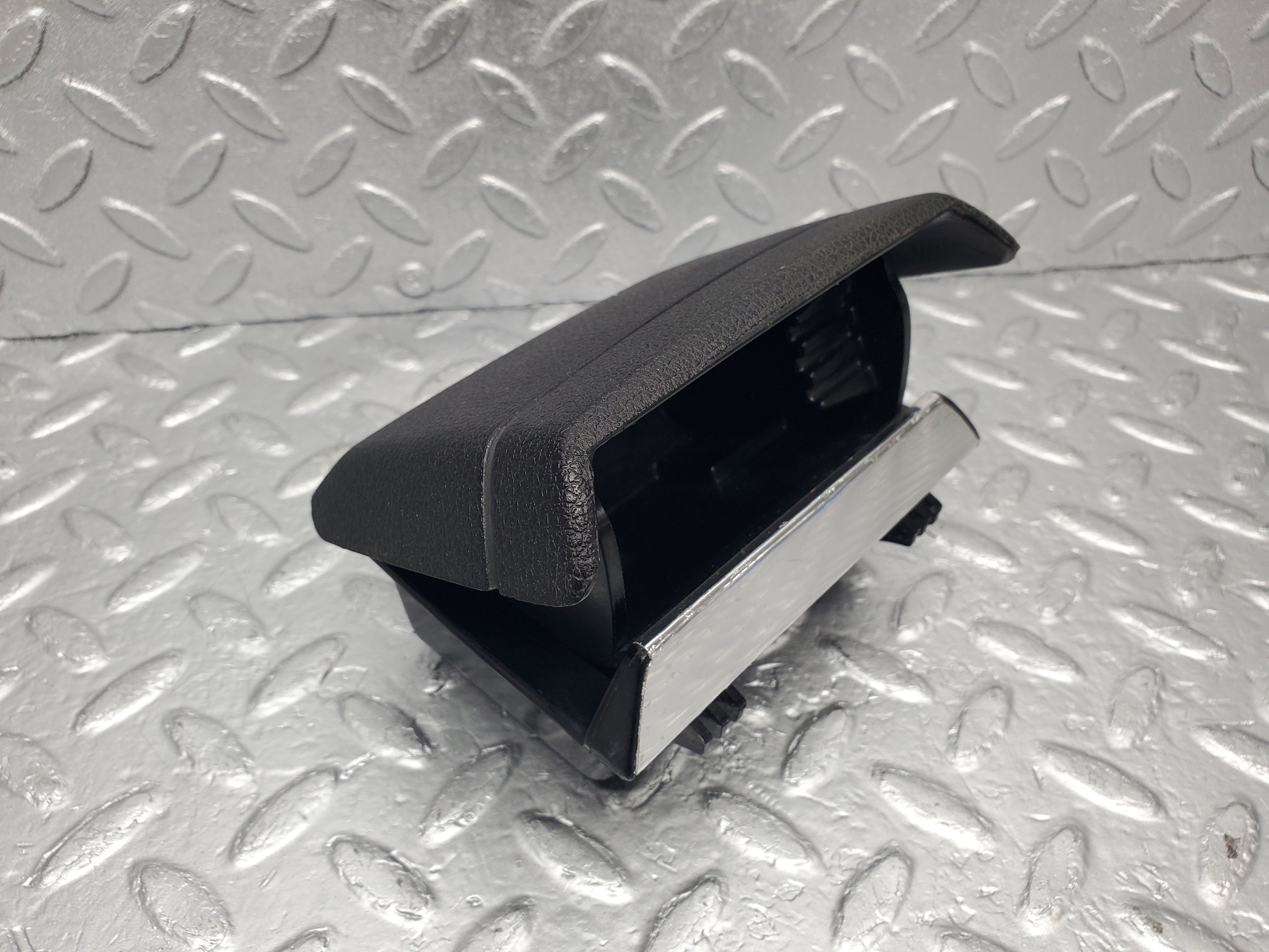 2196 Mercedes-Benz W123 280E Rear Ashtray Black