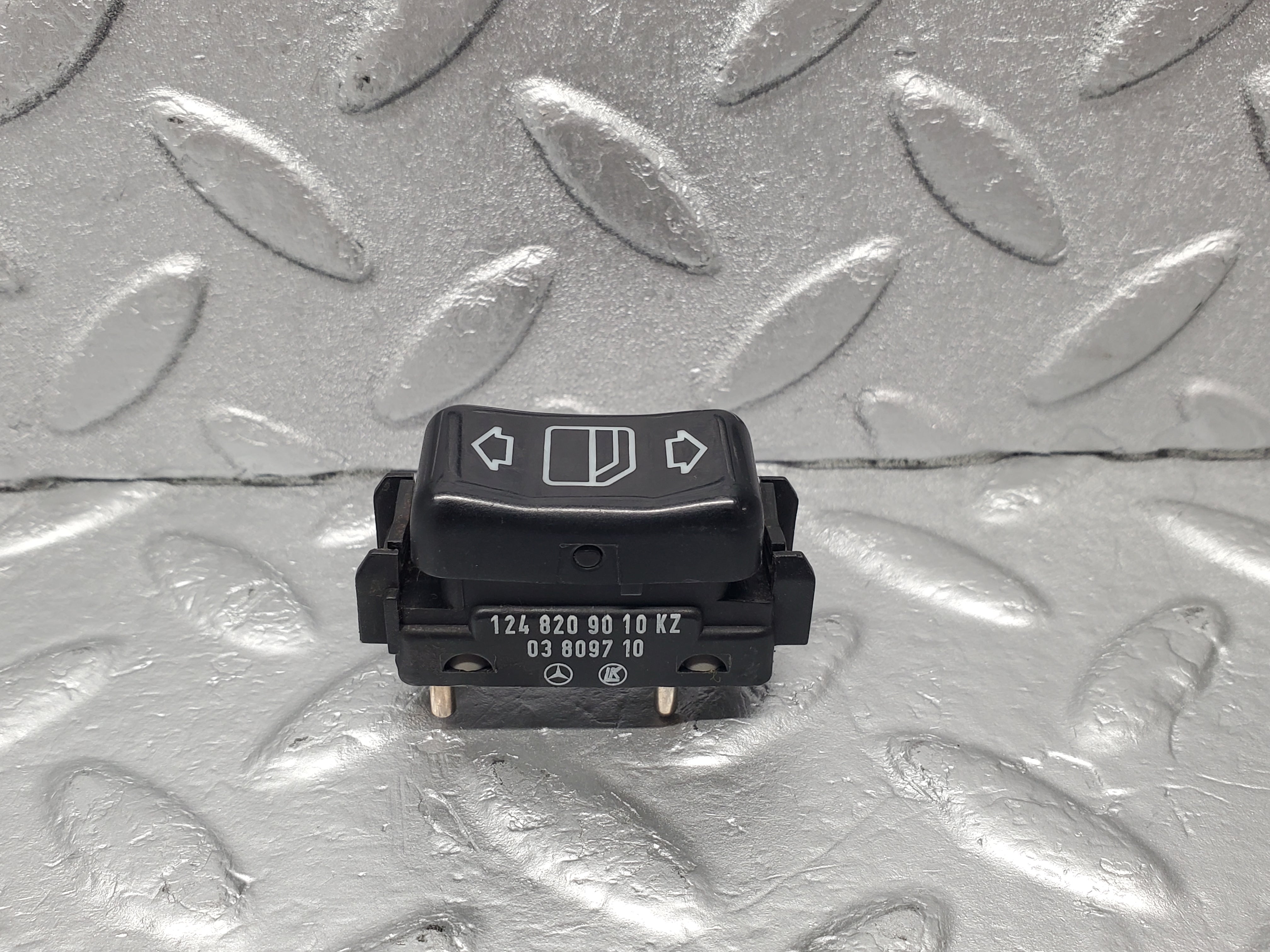 22605 Mercedes-Benz C124 E220 Electric Window Switch Right Side 1248209010