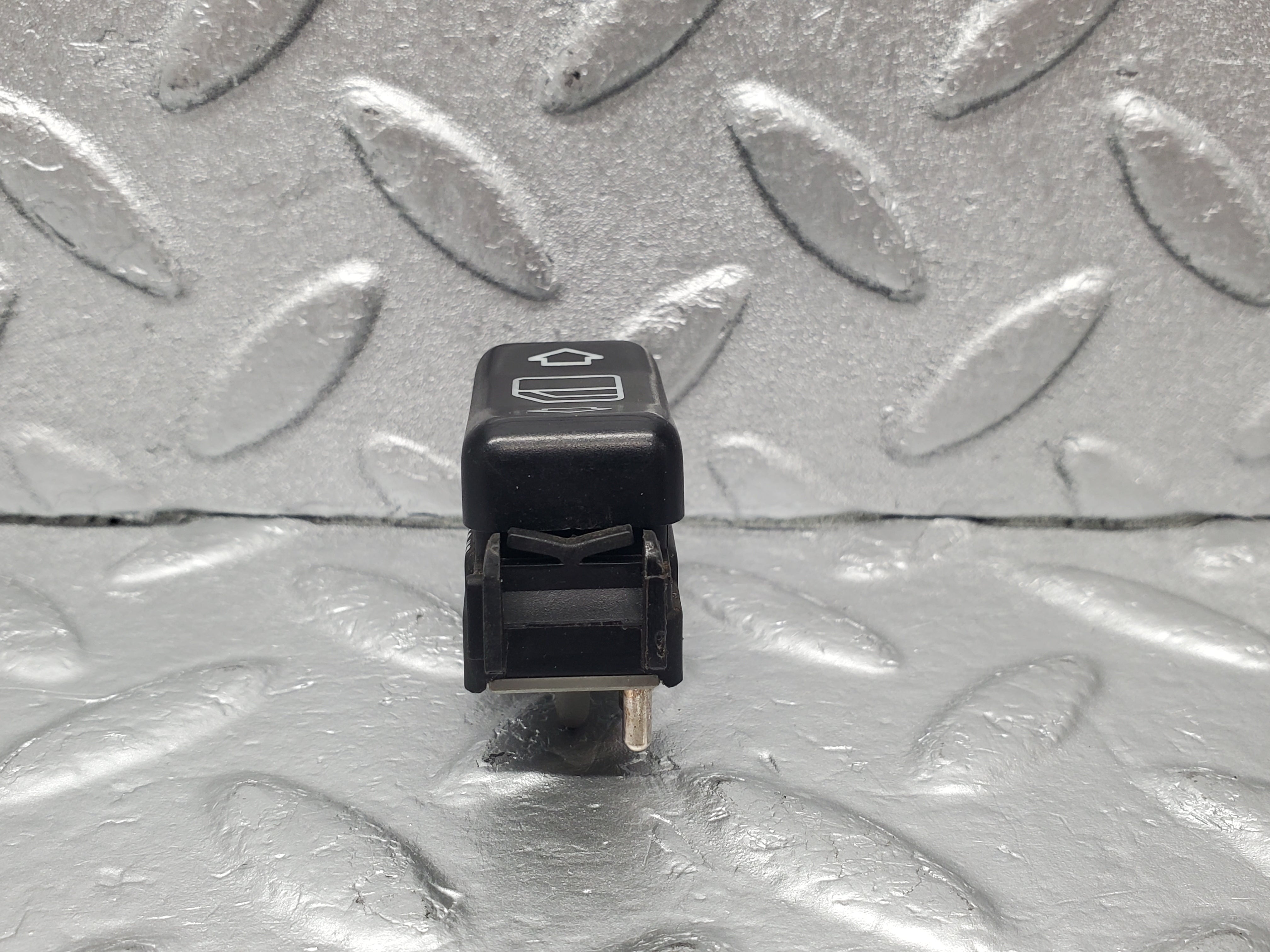 22606 Mercedes-Benz C124 E220 Electric Window Switch Right Side 1248209010