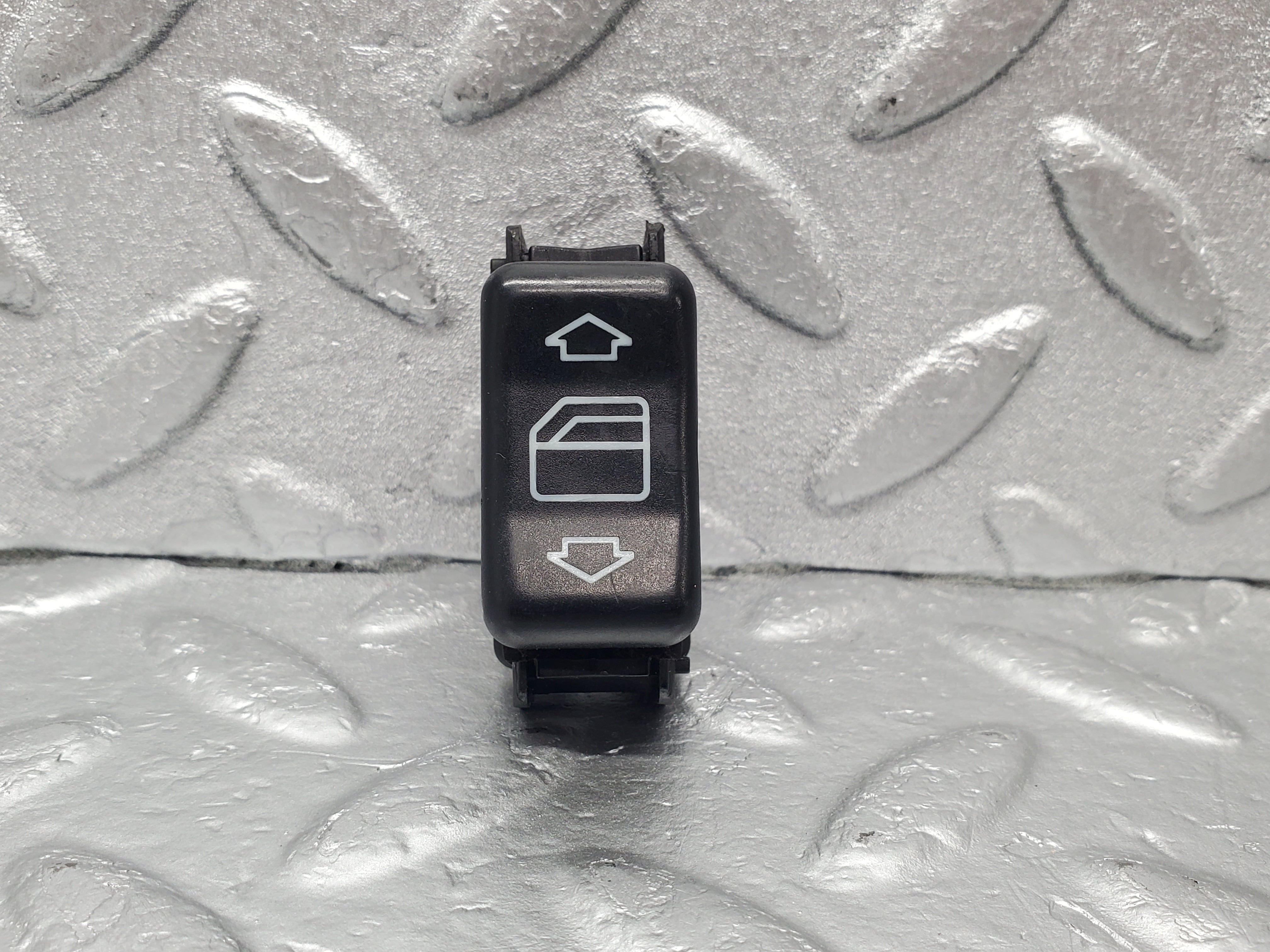 22607 Mercedes-Benz C124 E220 Electric Window Switch Left Side 1248209310