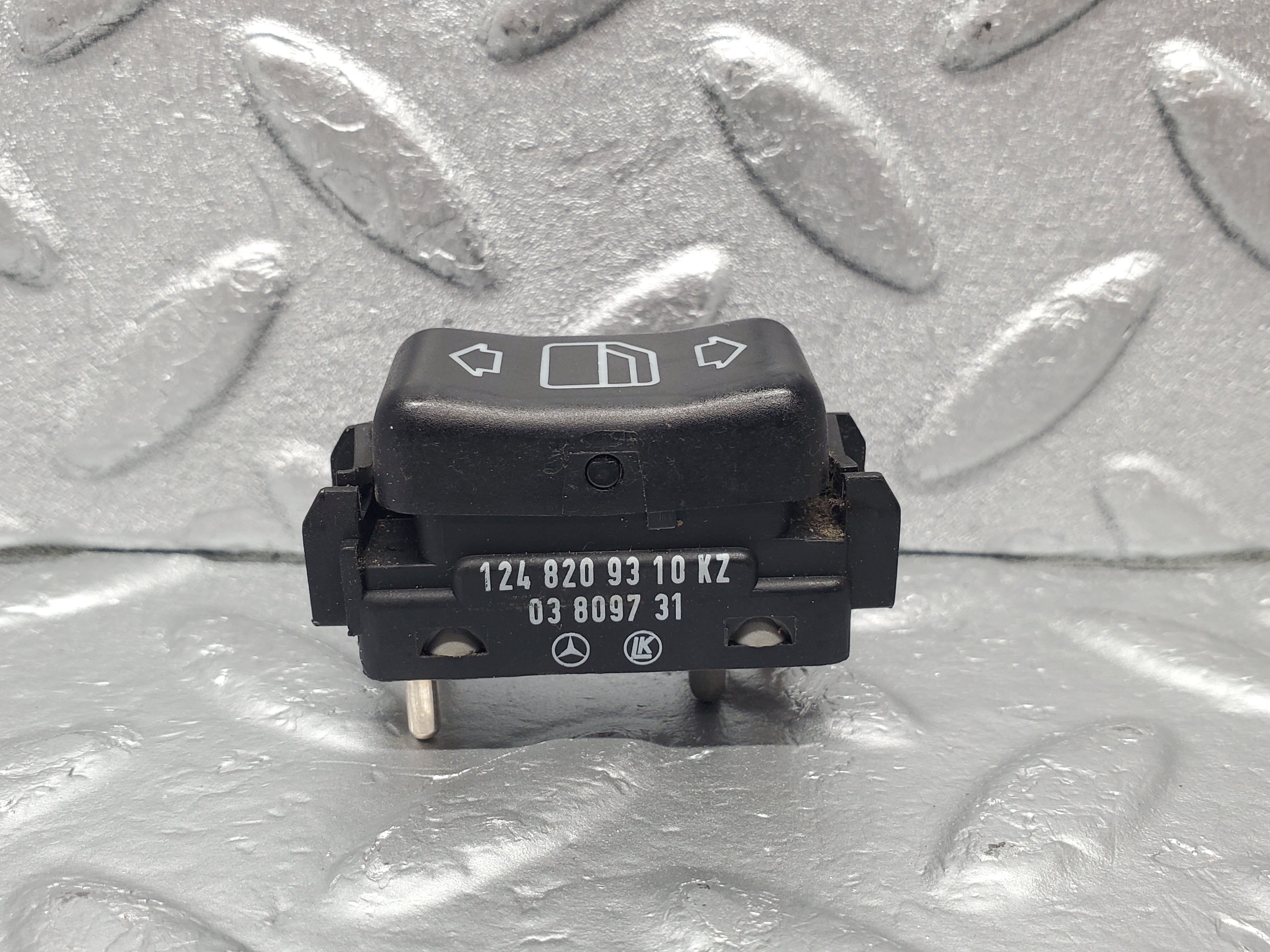 22608 Mercedes-Benz C124 E220 Electric Window Switch Left Side 1248209310