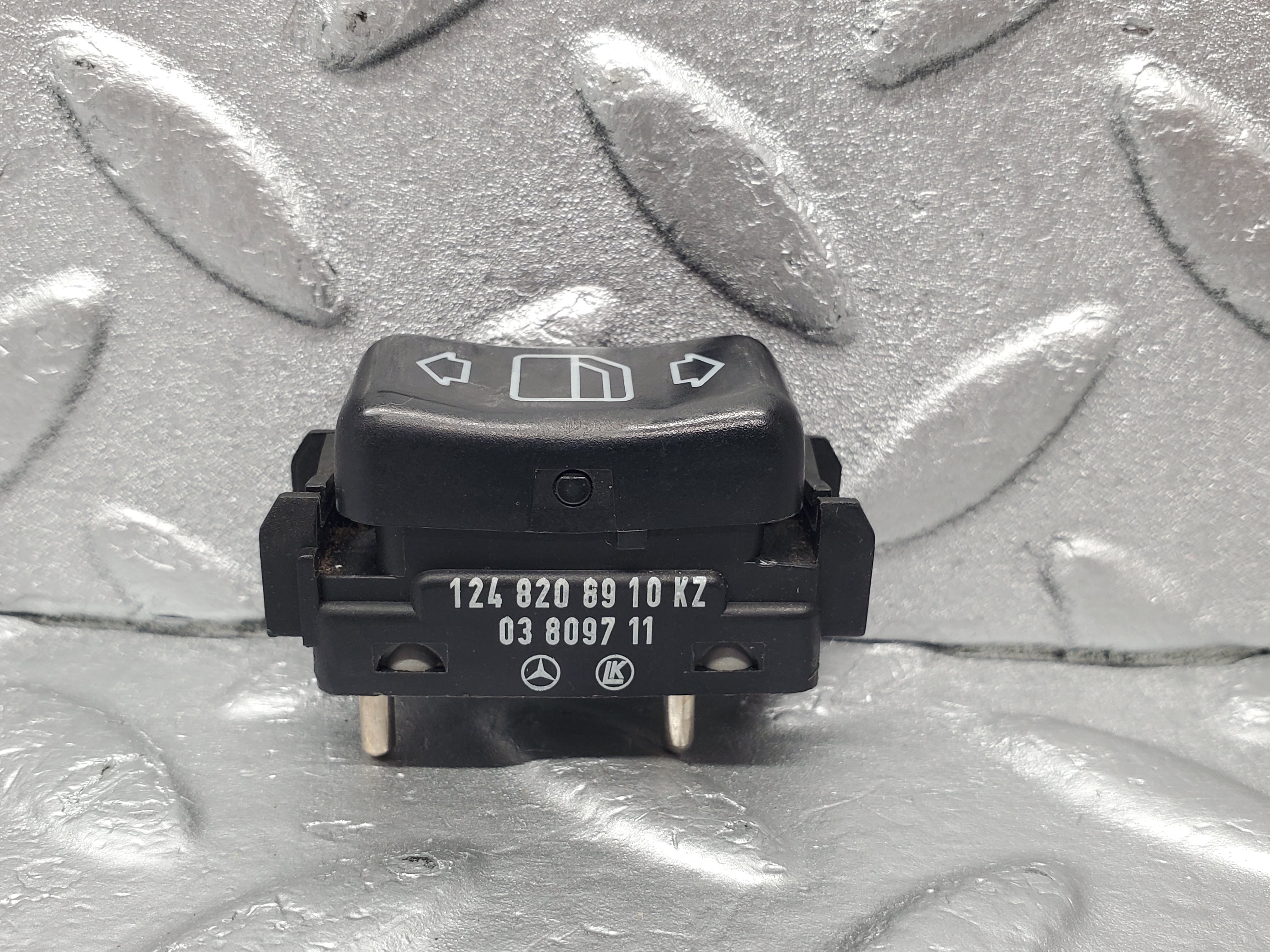 22609 Mercedes-Benz C124 E220 Electric Window Switch Left Side 1248209910