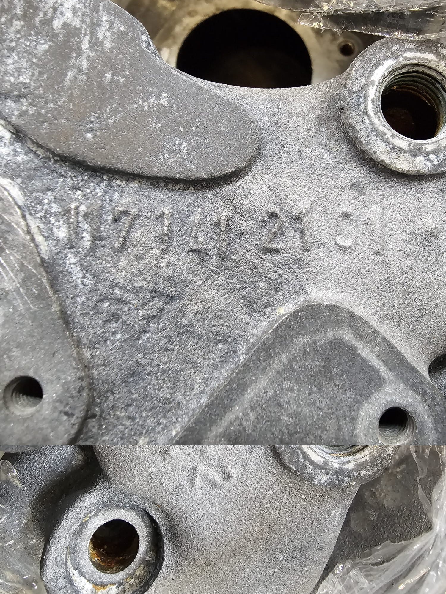 22821 Mercedes-Benz C107 450SLC Coupe Intake Manifold 1171412101