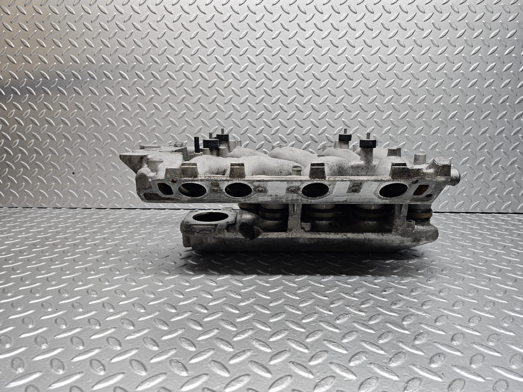 26346 Mercedes-Benz W116 450SE Intake Manifold 1171412101