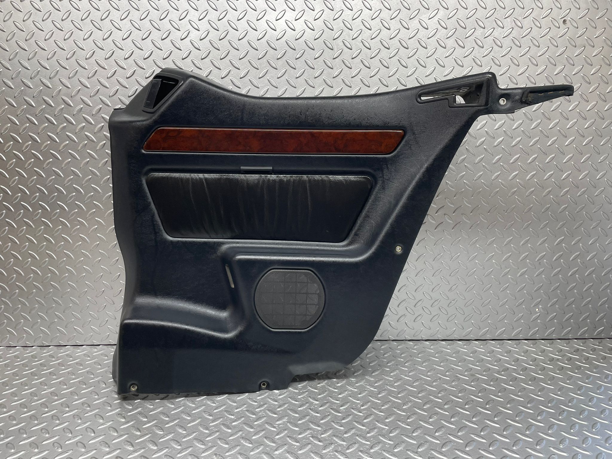 37872 Mercedes-Benz A124 320E Cabriolet Rear Right Card Panel Black 1246904226