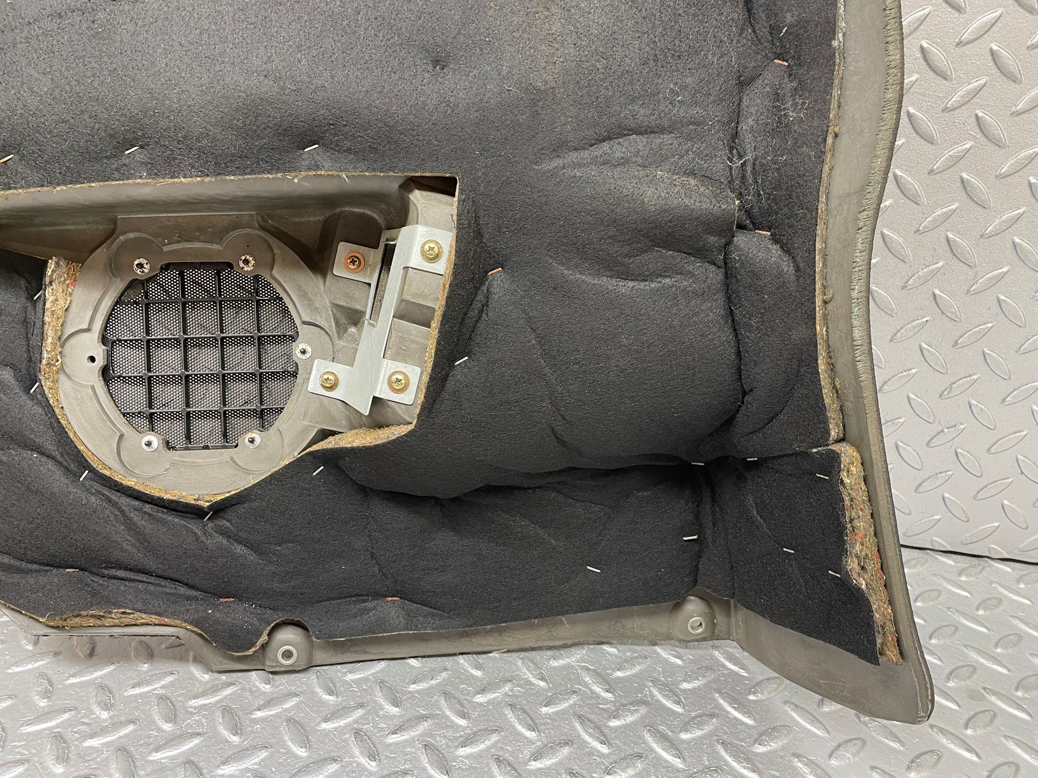 37872 Mercedes-Benz A124 320E Cabriolet Rear Right Card Panel Black 1246904226