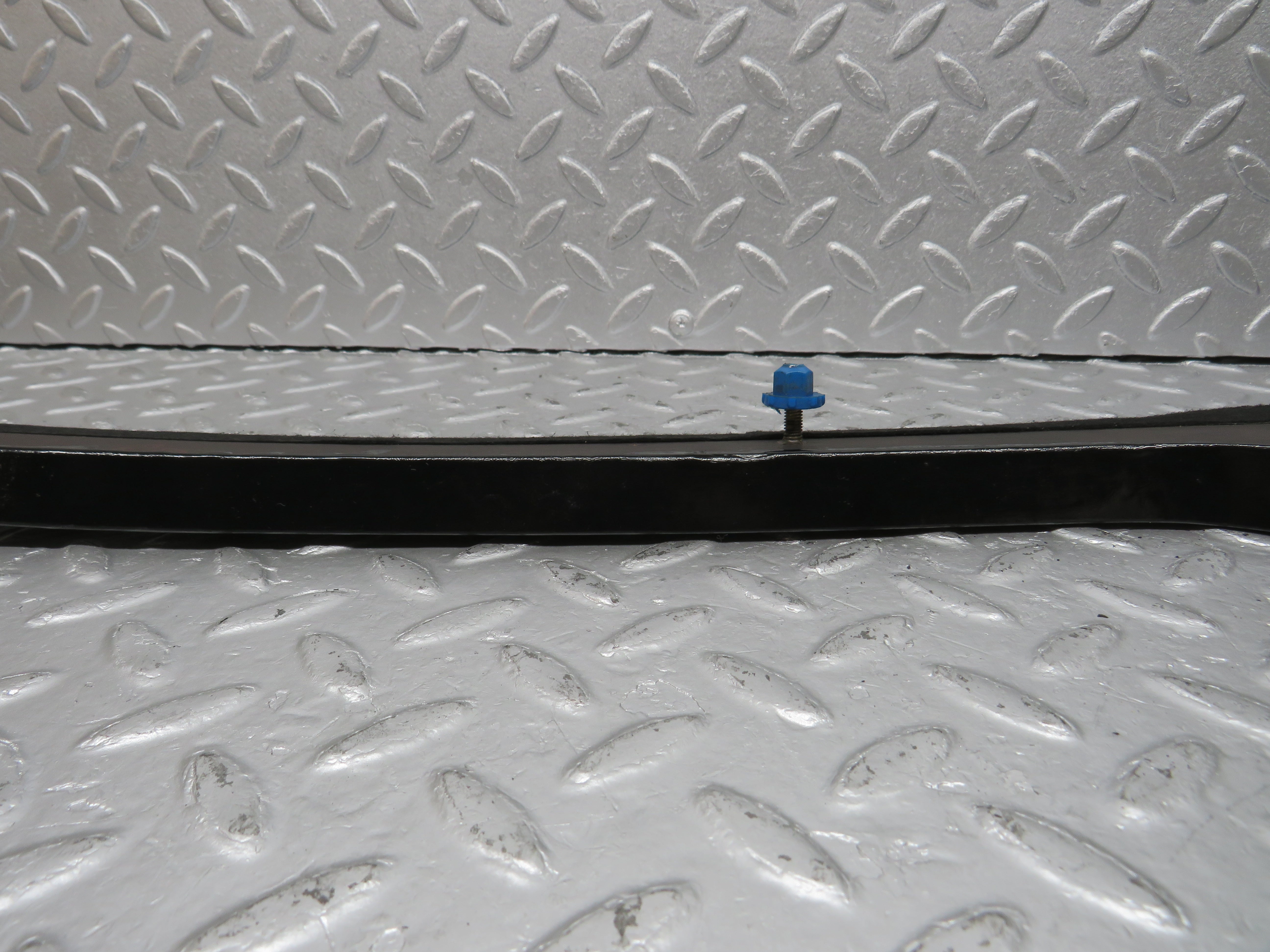 40293 Mercedes-Benz W110 230 Dashboard Wood Trim Black