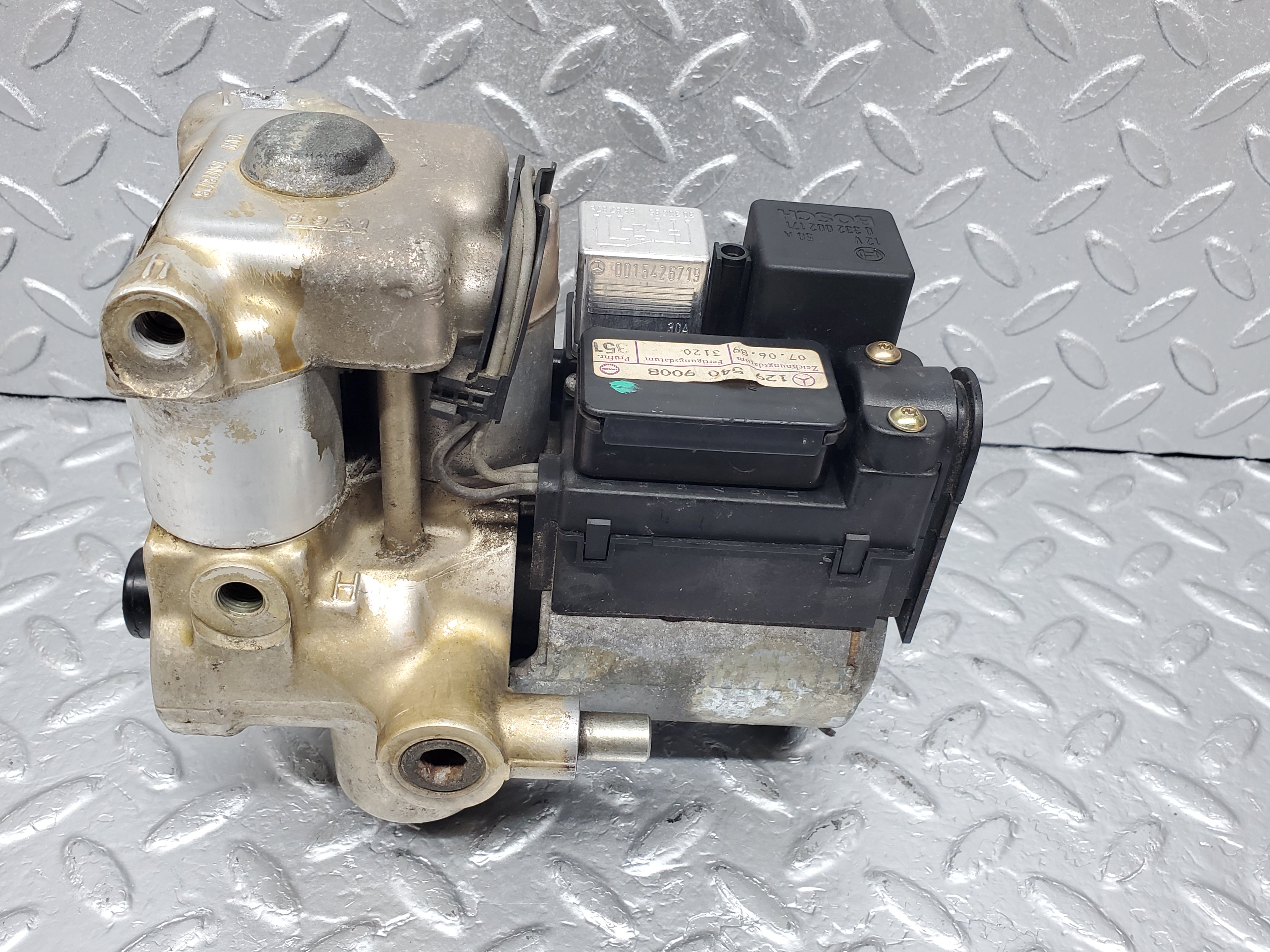 45260 Mercedes-Benz R129 300SL Coupe ABS Brake Pump Bosch 0265200043 1295409008 0332002171