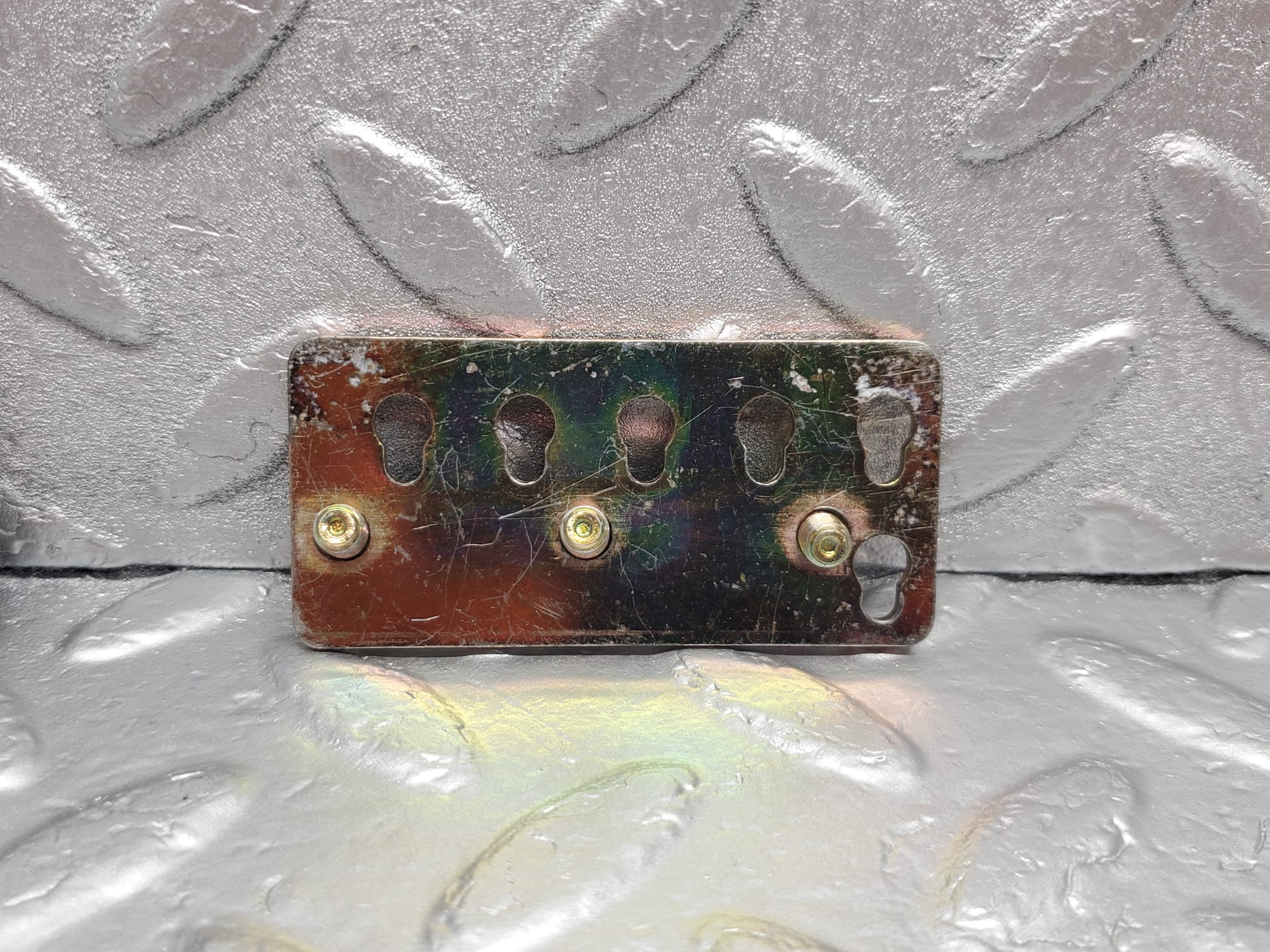 48157 Mercedes-Benz R230 350SL Coupe Hydraulic Pump Pipe Holder