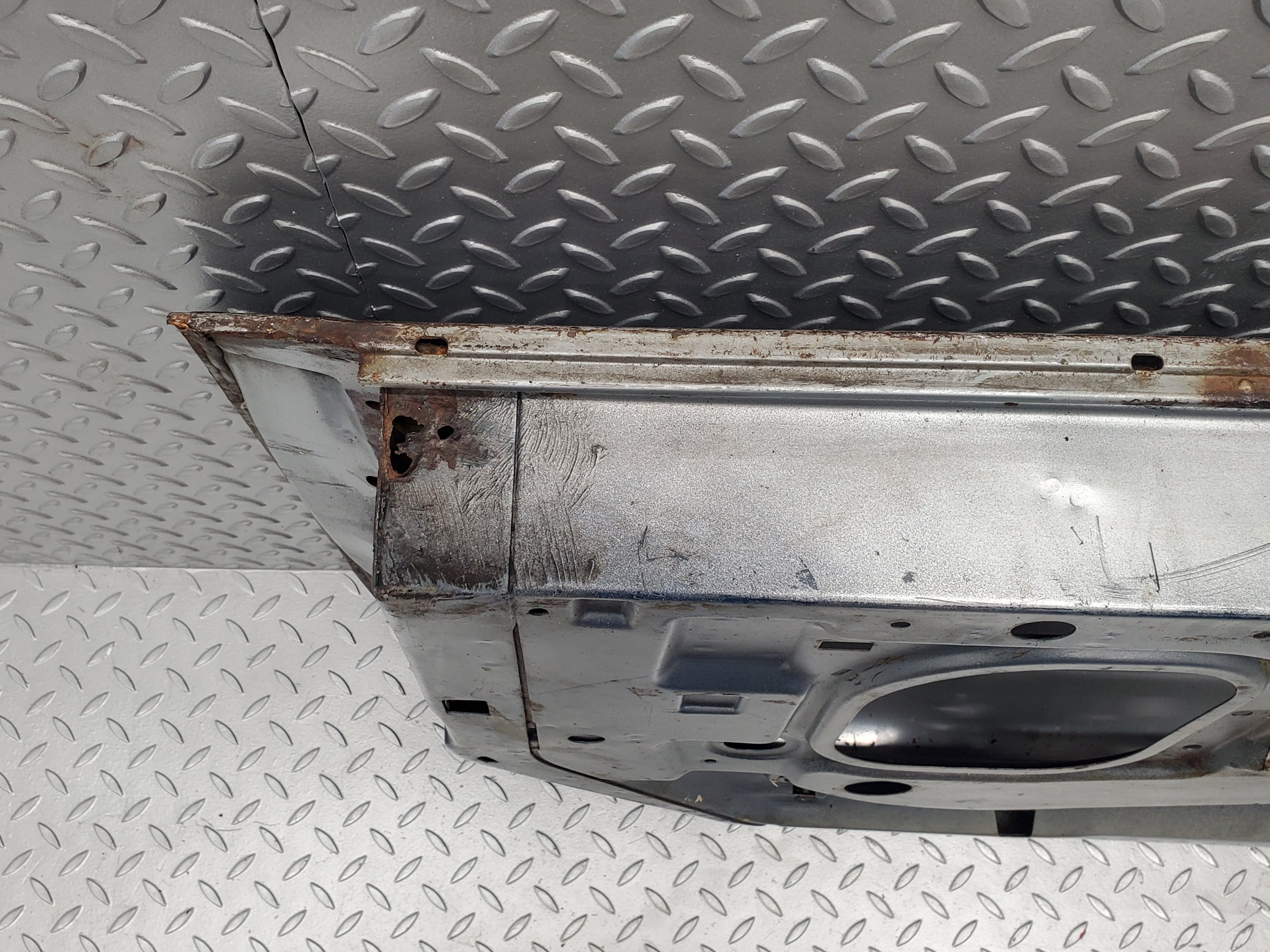 48267 Mercedes-Benz C107 R107 Left Door