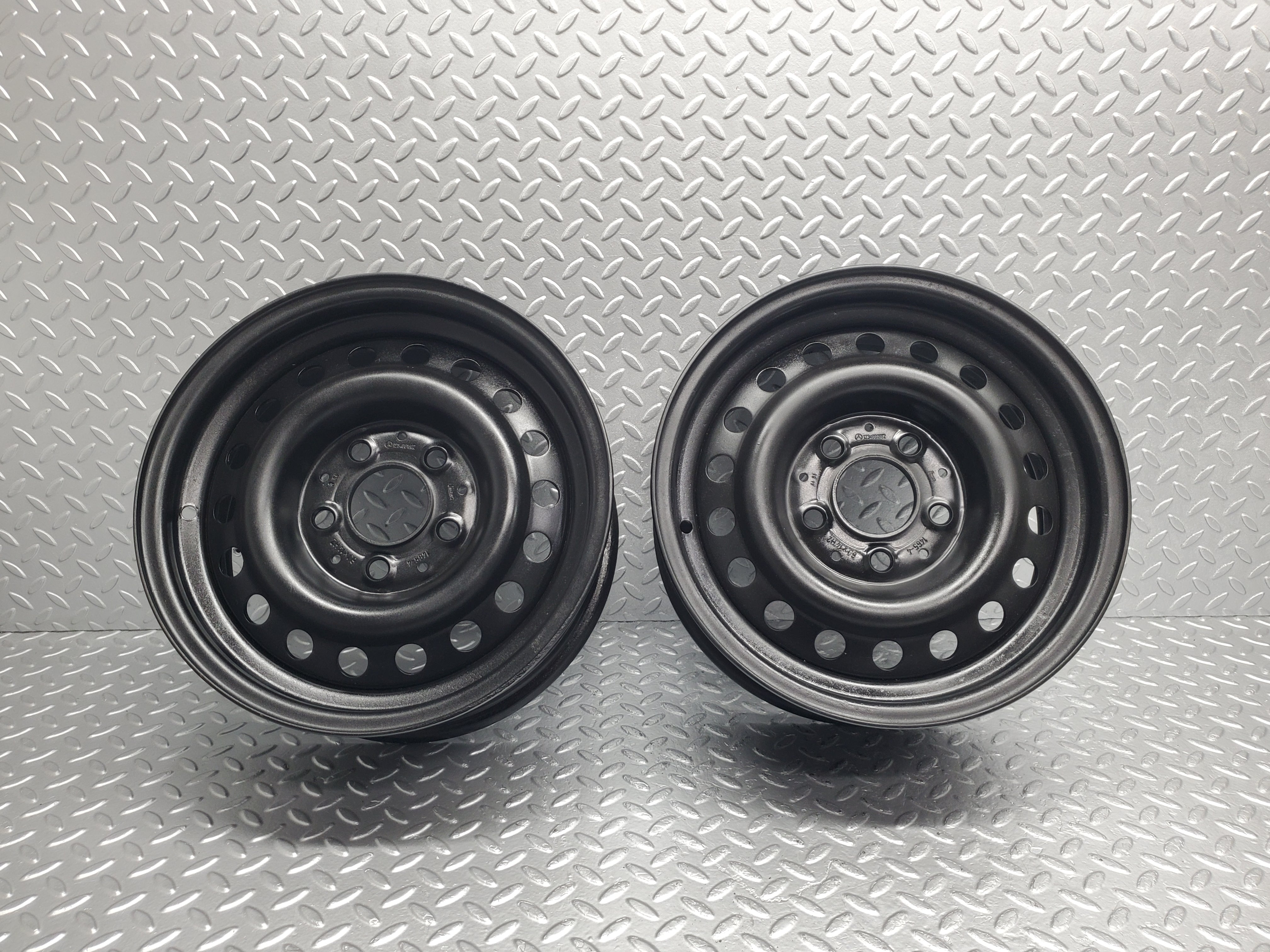 48905 Mercedes-Benz Steel Wheel Set 6Jx14H2 ET30 1234001602