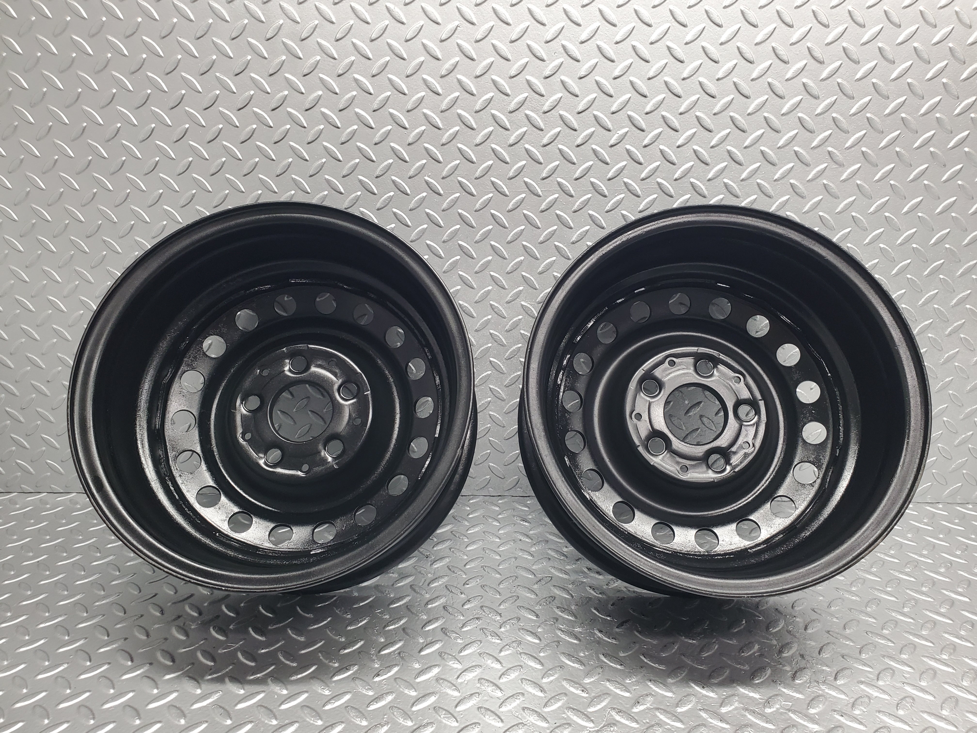 48905 Mercedes-Benz Steel Wheel Set 6Jx14H2 ET30 1234001602